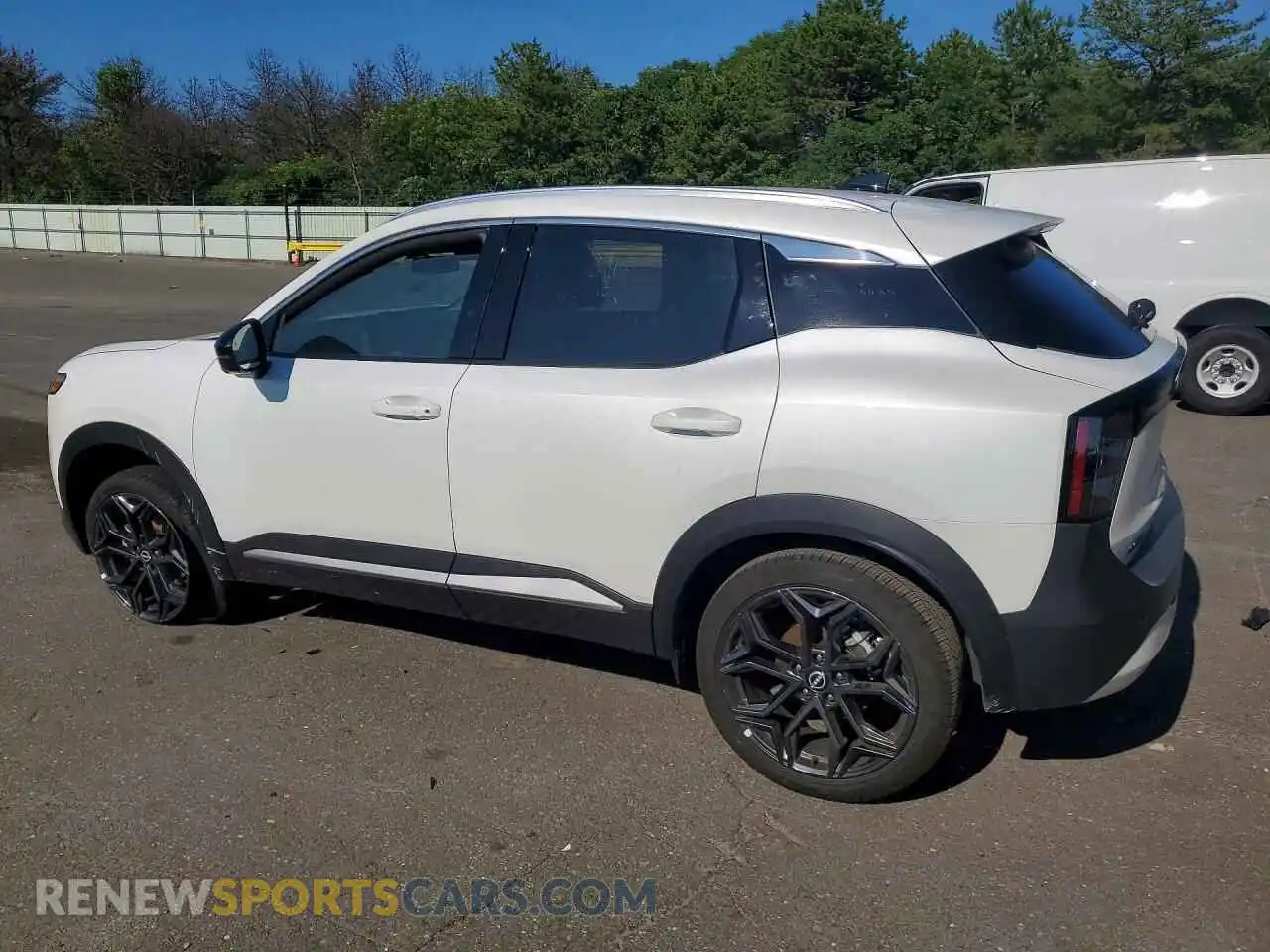 2 Фотография поврежденного автомобиля 3N8AP6DA6TL394072 NISSAN KICKS 2026