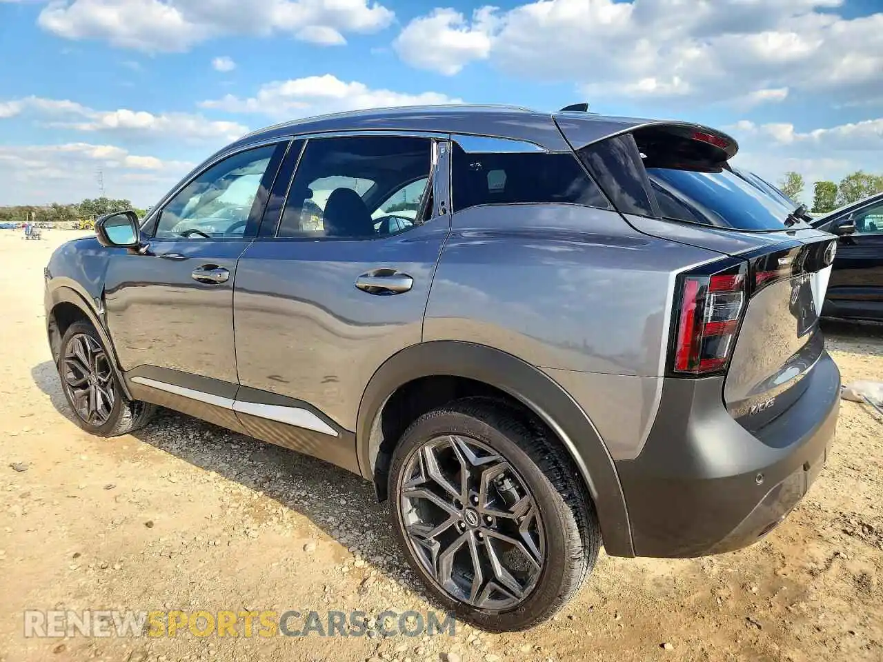 2 Фотография поврежденного автомобиля 3N8AP6DAXTL381213 NISSAN KICKS 2026