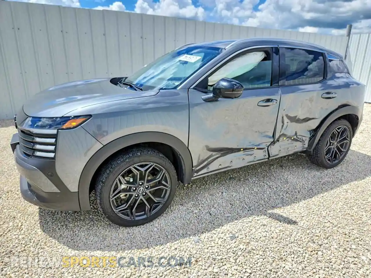 1 Photograph of a damaged car 3N8AP6DB1TL400465 NISSAN KICKS 2026