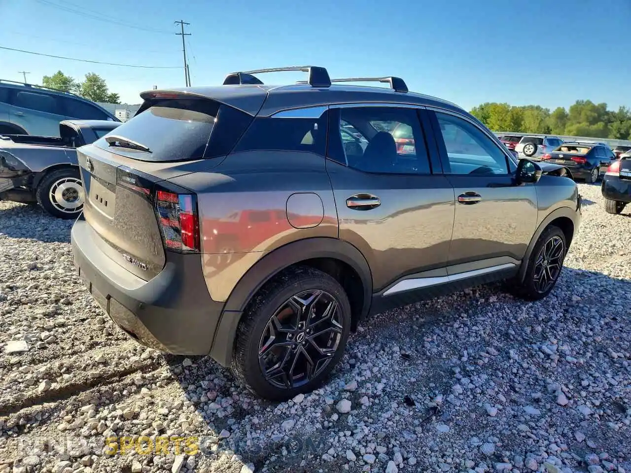 3 fotografías del automóvil dañado 3N8AP6DB3TL352421 NISSAN KICKS 2026