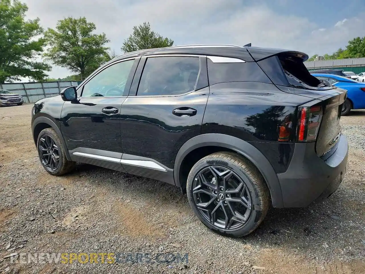 2 Фотография поврежденного автомобиля 3N8AP6DB3TL387671 NISSAN KICKS 2026