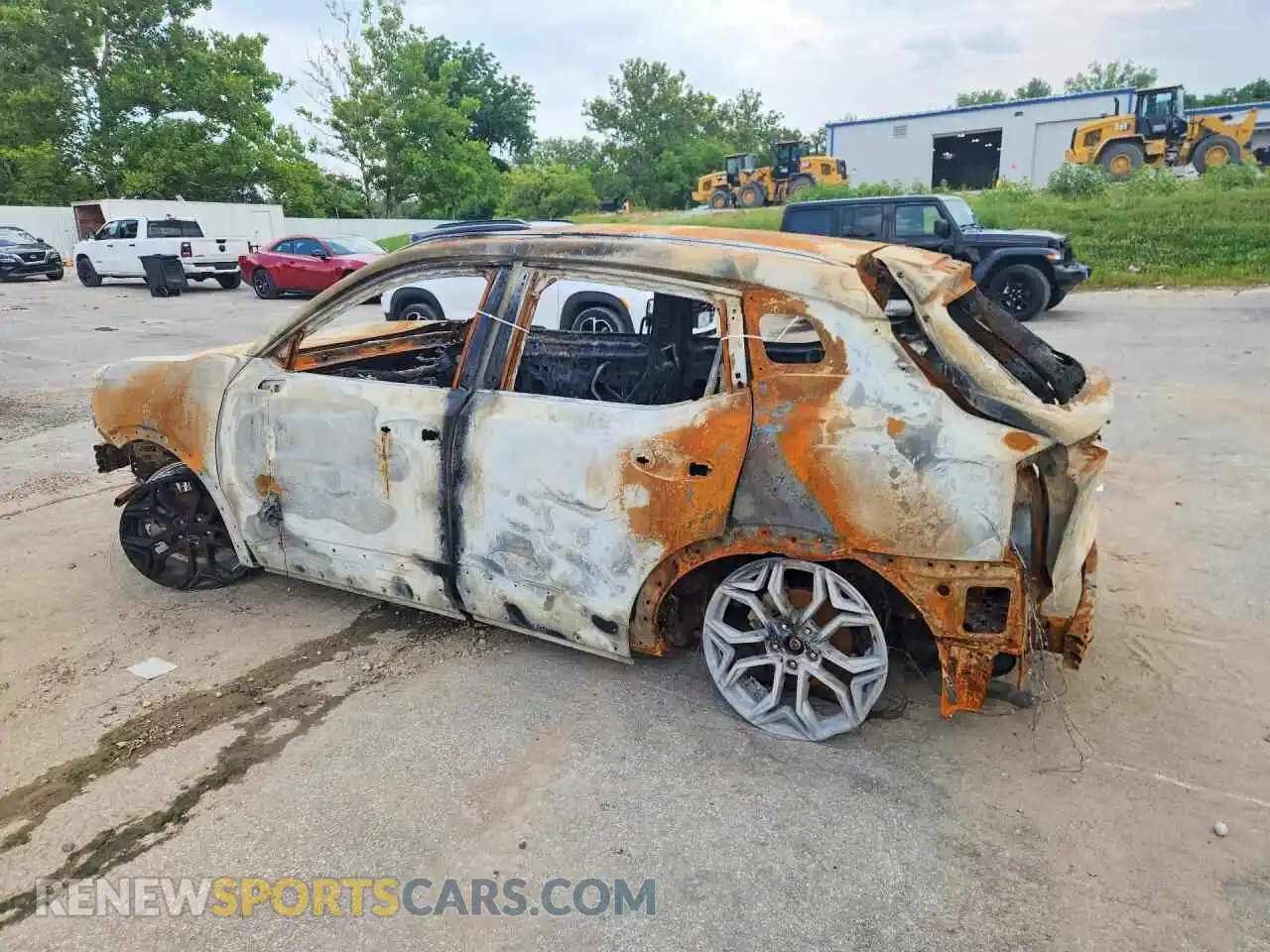 2 Photograph of a damaged car 3N8AP6DB8TL389044 NISSAN KICKS 2026