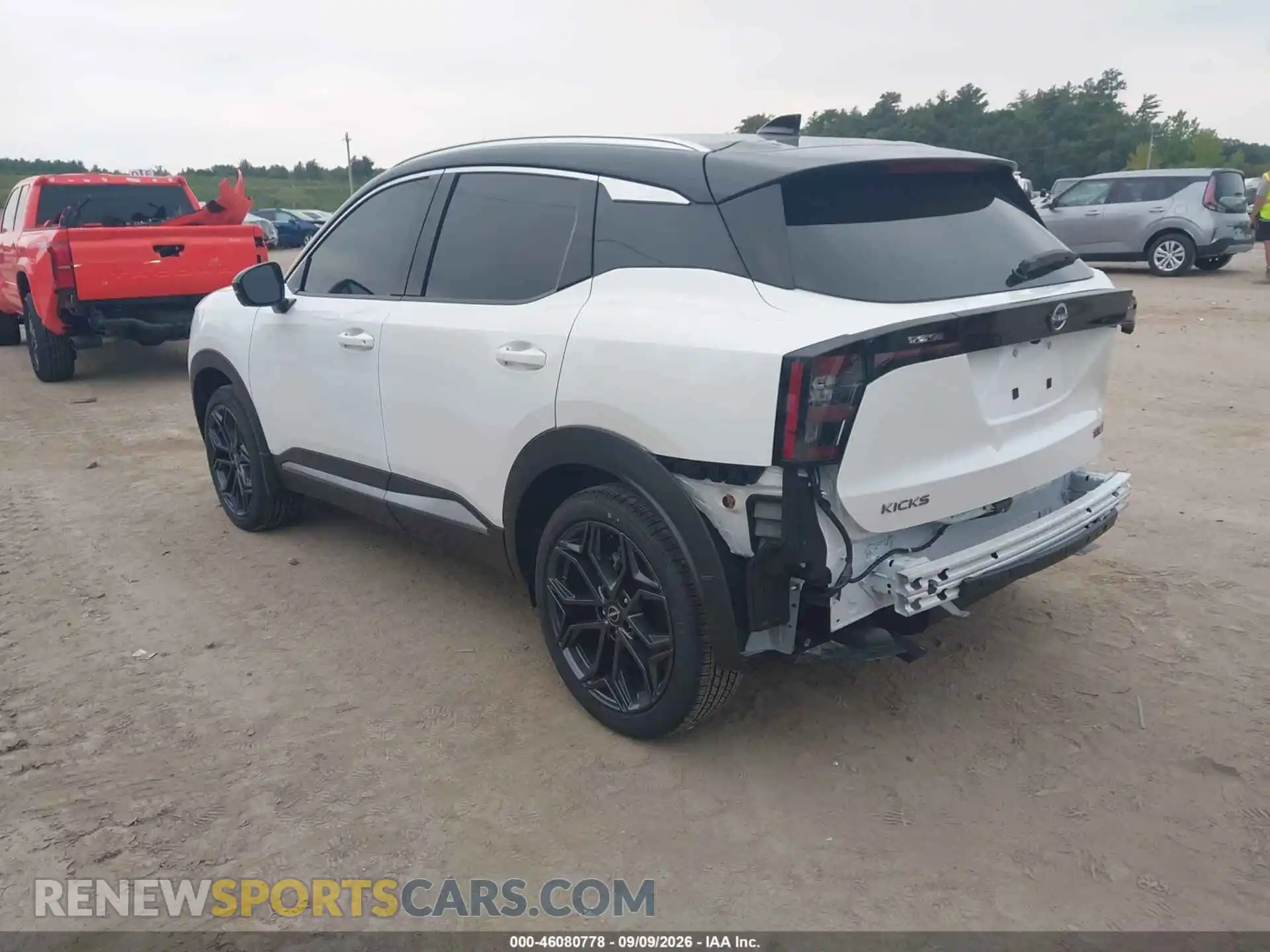 3 Photograph of a damaged car 3N8AP6DD8TL367305 NISSAN KICKS 2026