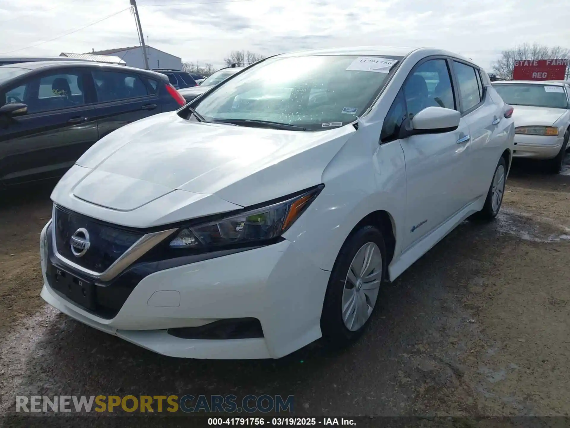 2 Фотография поврежденного автомобиля 1N4AZ1CP0KC321908 NISSAN LEAF 2019