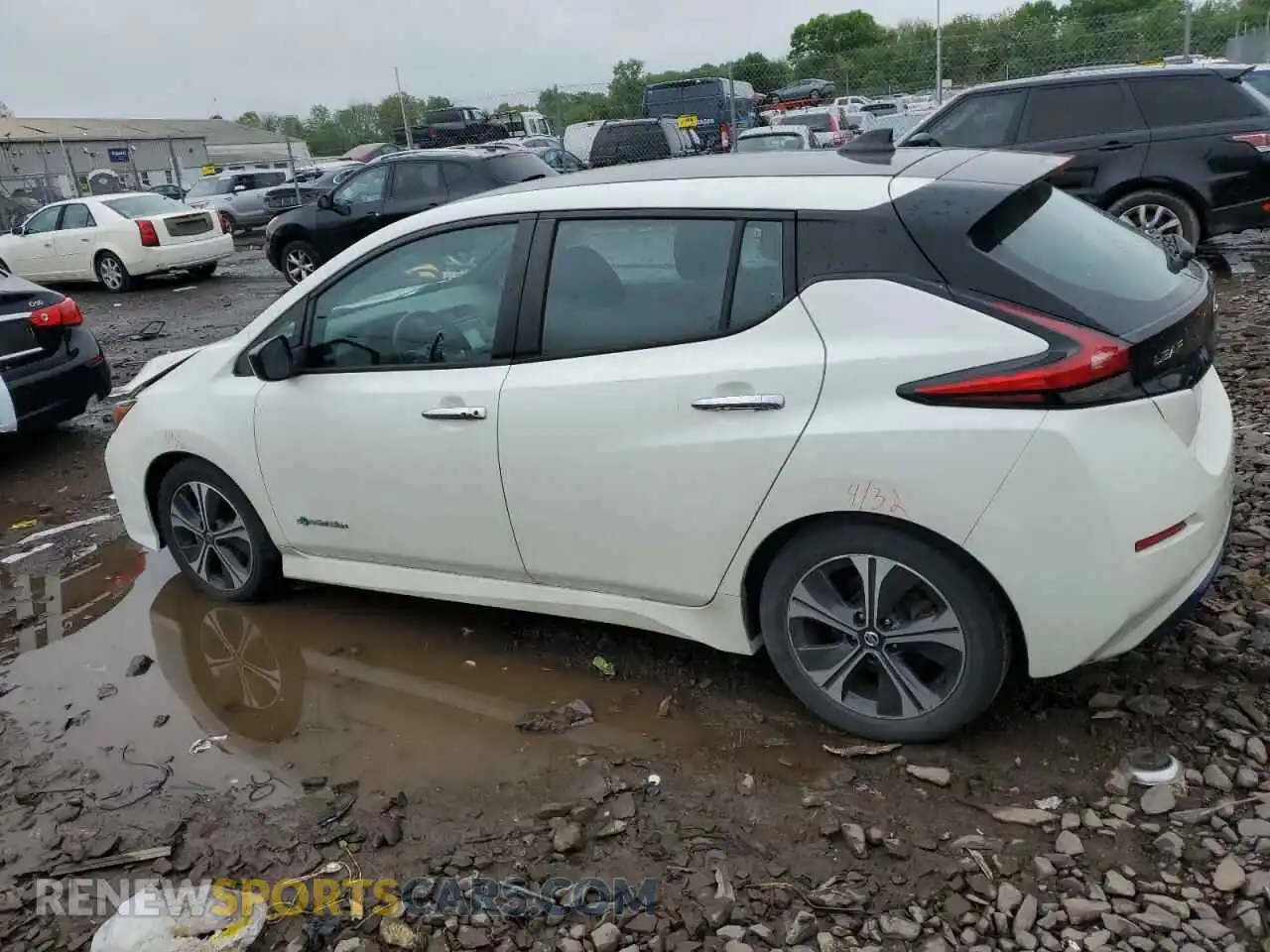 2 Фотография поврежденного автомобиля 1N4AZ1CP1KC306320 NISSAN LEAF 2019