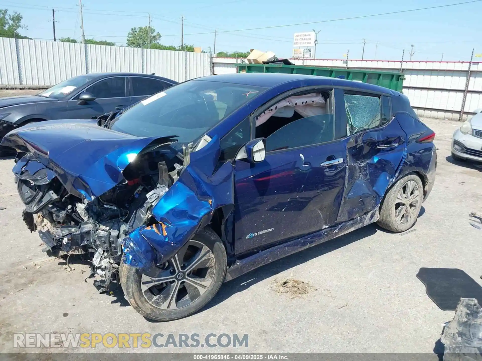 2 Фотография поврежденного автомобиля 1N4AZ1CP2KC314569 NISSAN LEAF 2019