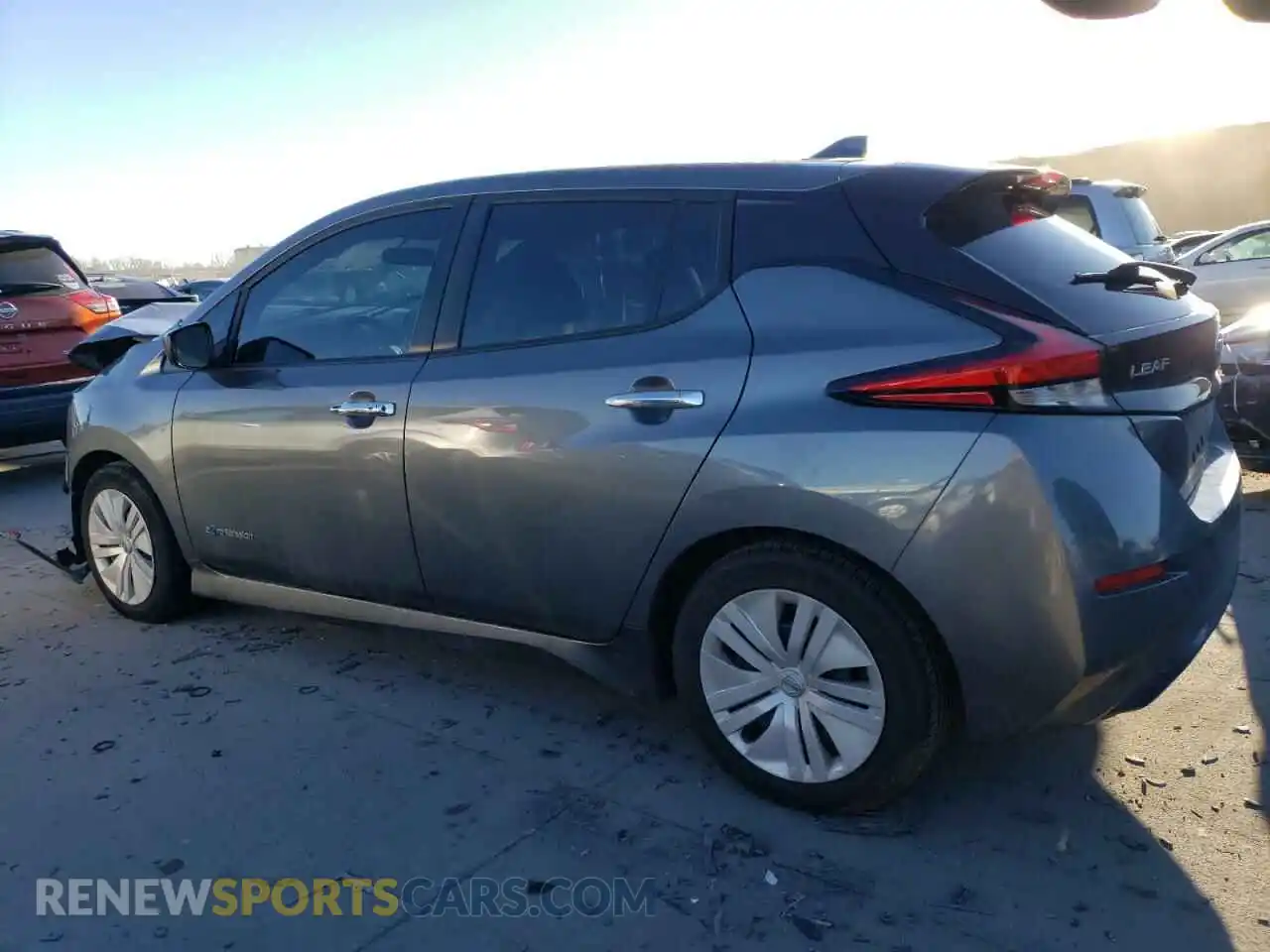 2 Фотография поврежденного автомобиля 1N4AZ1CP4KC302892 NISSAN LEAF 2019