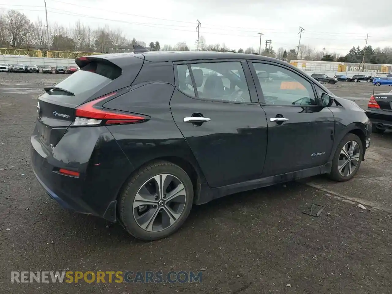 3 Фотография поврежденного автомобиля 1N4BZ1CP2KC318044 NISSAN LEAF 2019