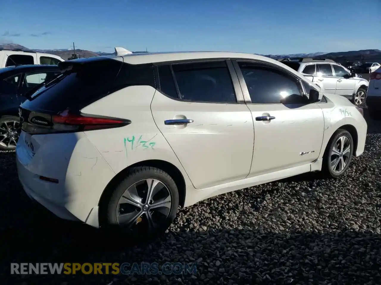 3 Фотография поврежденного автомобиля 1N4BZ1CP4KC318112 NISSAN LEAF 2019