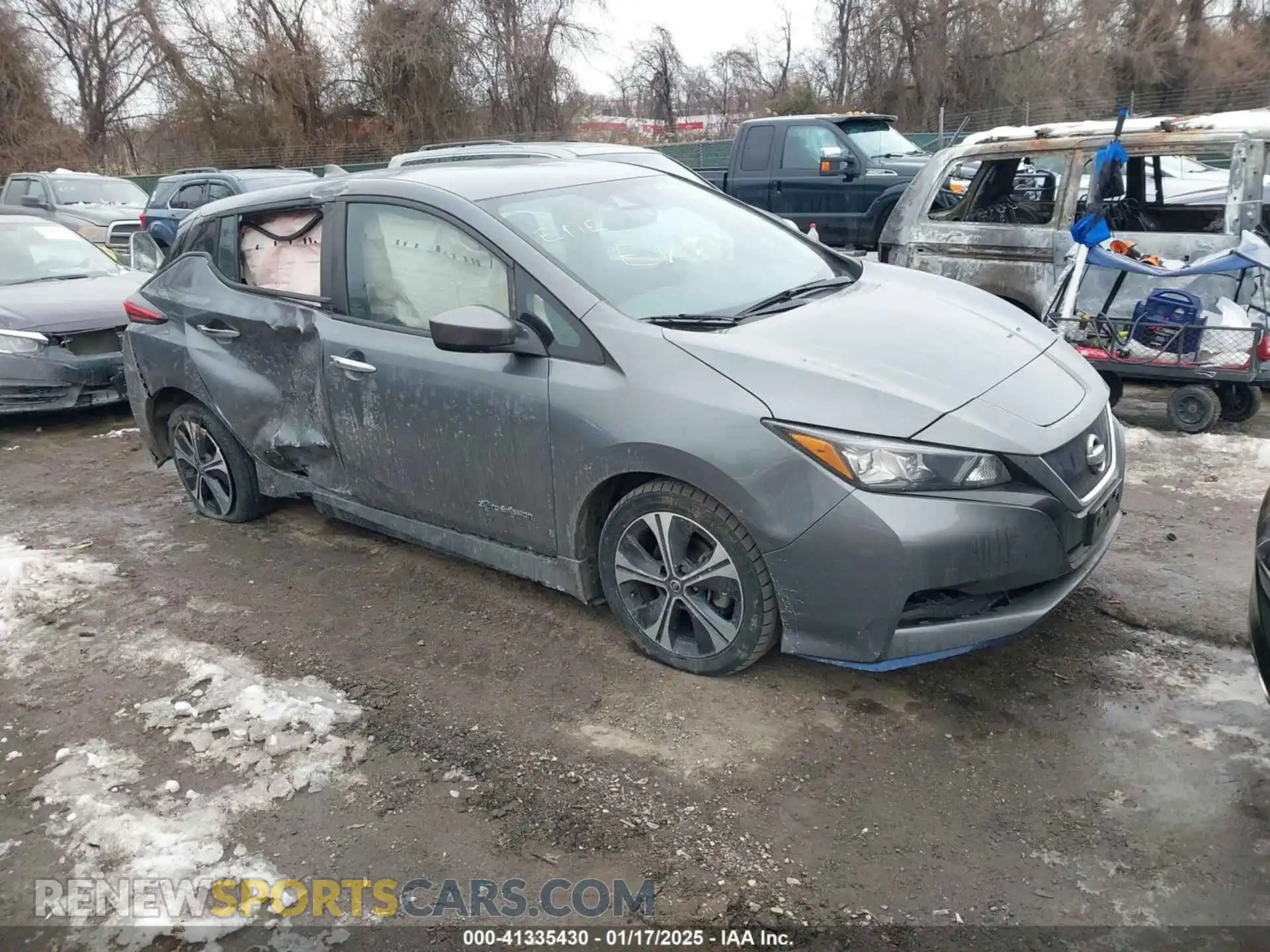 1 Фотография поврежденного автомобиля 1N4BZ1CPXKC321208 NISSAN LEAF 2019