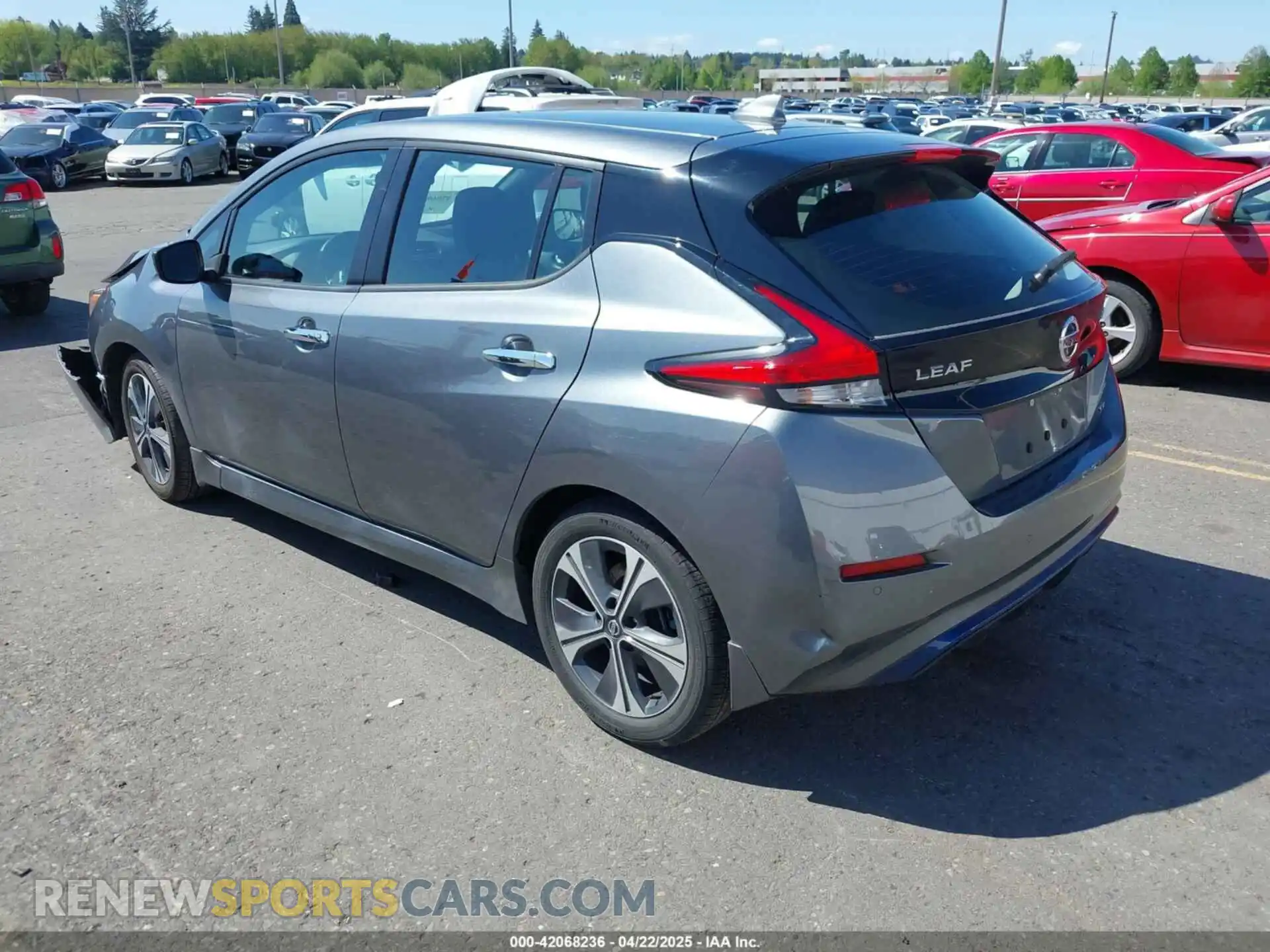 3 Photograph of a damaged car 1N4AZ1CP4LC307981 NISSAN LEAF 2020