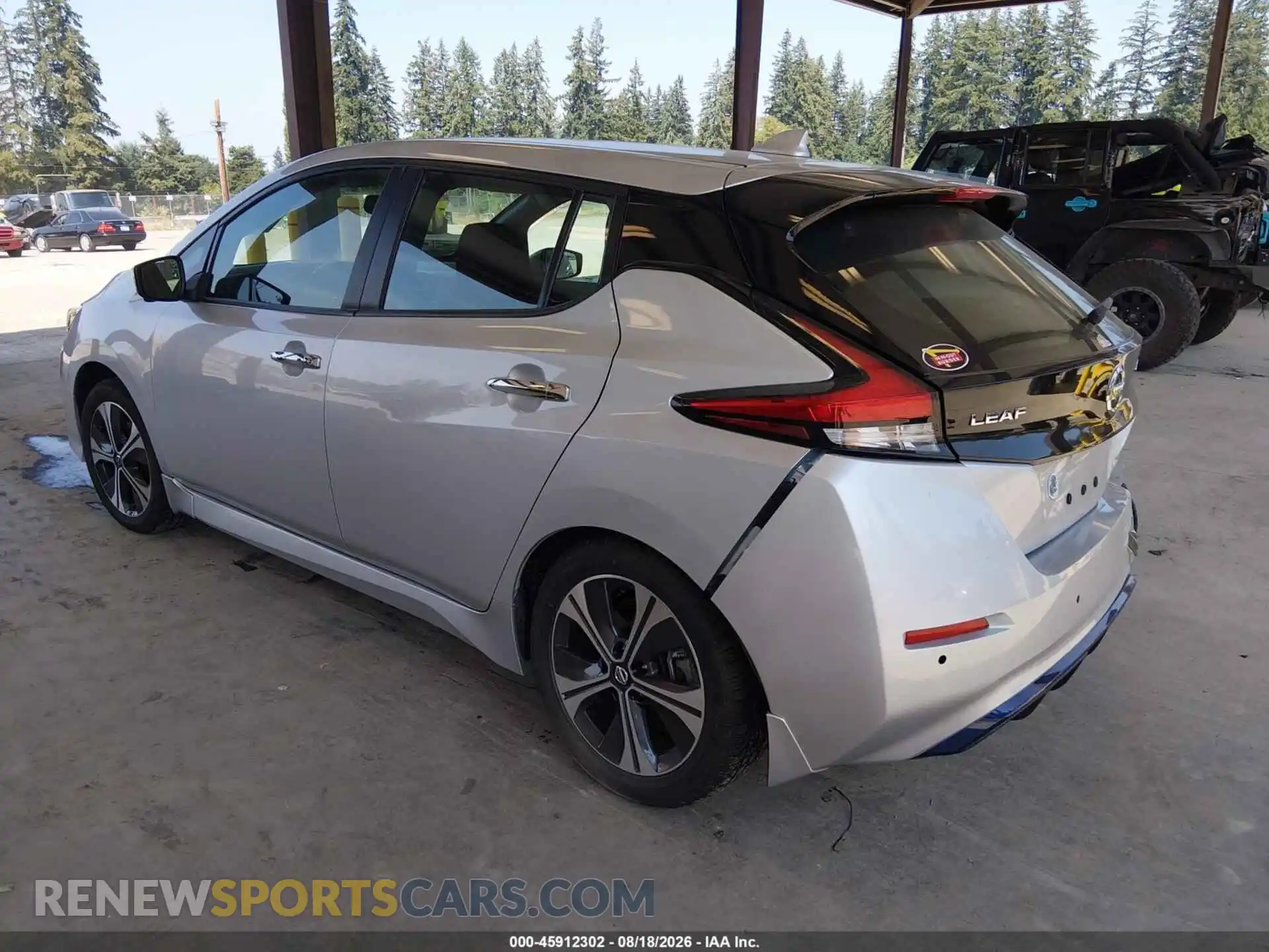 3 Photograph of a damaged car 1N4AZ1CV2MC550673 NISSAN LEAF 2021