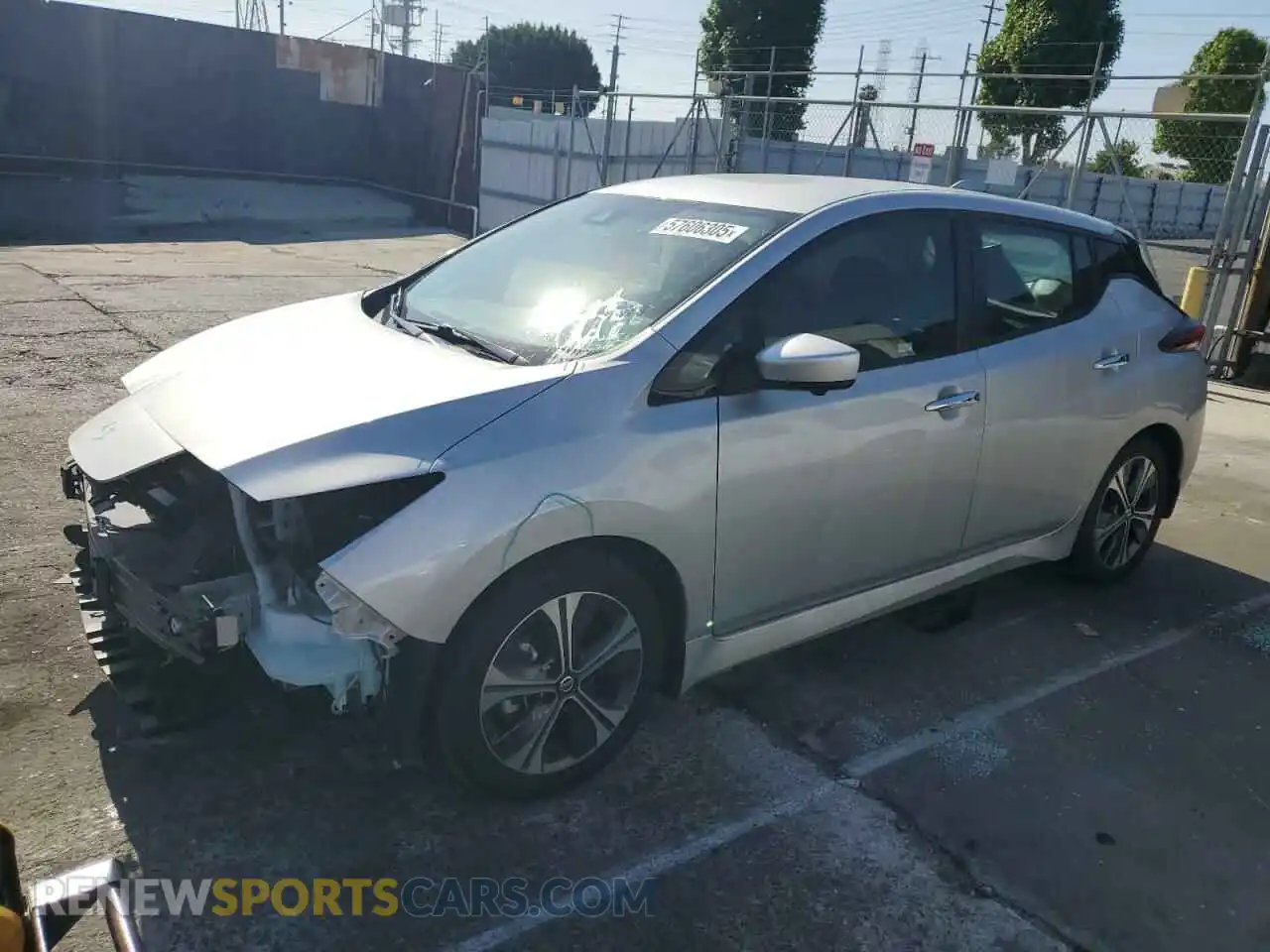 1 Photograph of a damaged car 1N4AZ1CV3MC551637 NISSAN LEAF 2021
