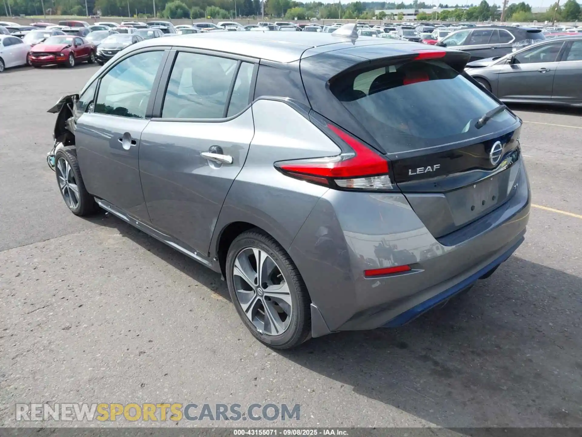 3 Photograph of a damaged car 1N4AZ1CV5MC556404 NISSAN LEAF 2021