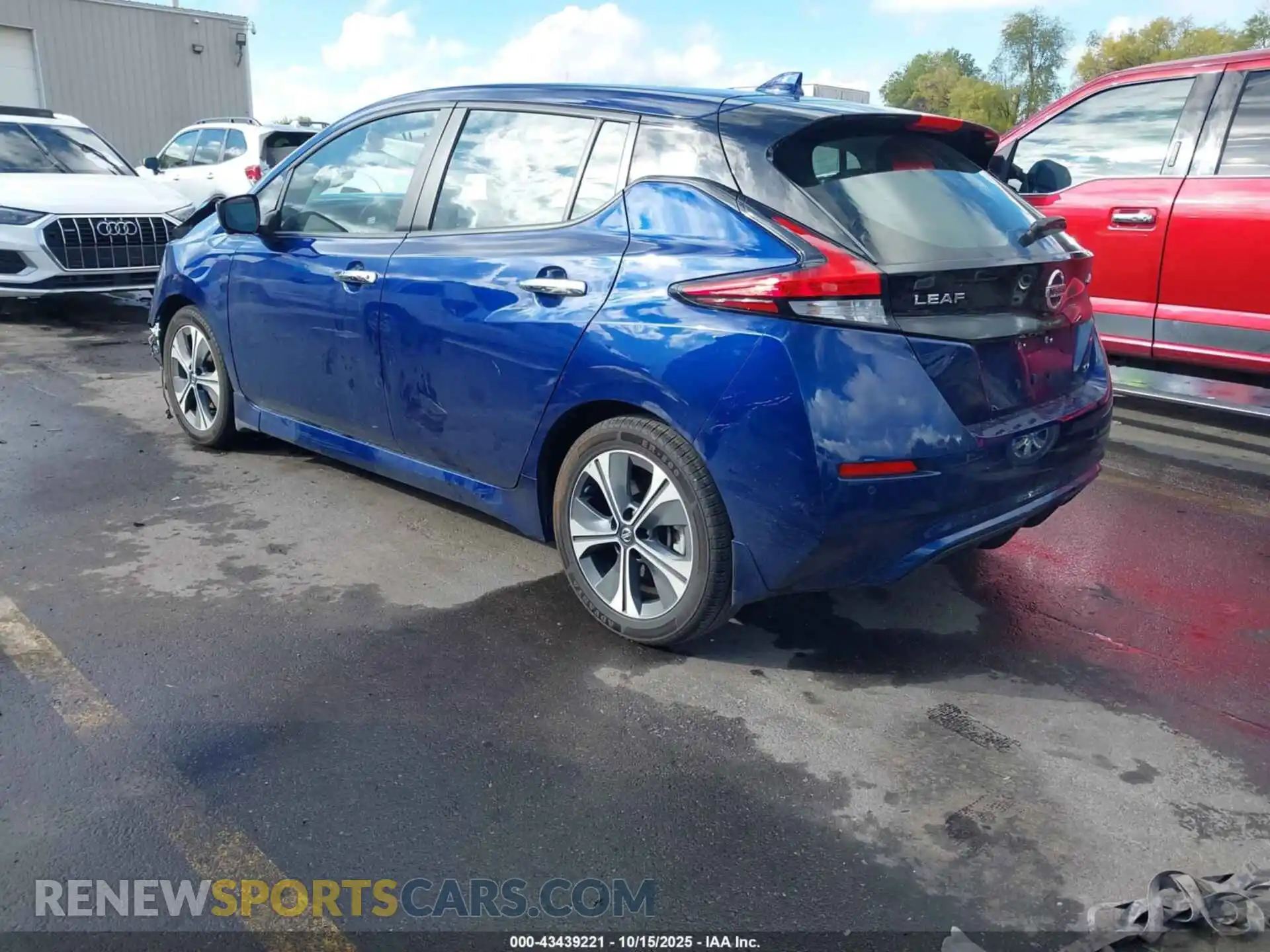 3 Photograph of a damaged car 1N4AZ1CV9MC551058 NISSAN LEAF 2021
