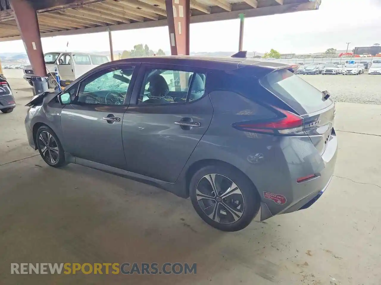2 fotografías del automóvil dañado 1N4AZ1CVXMC550713 NISSAN LEAF 2021