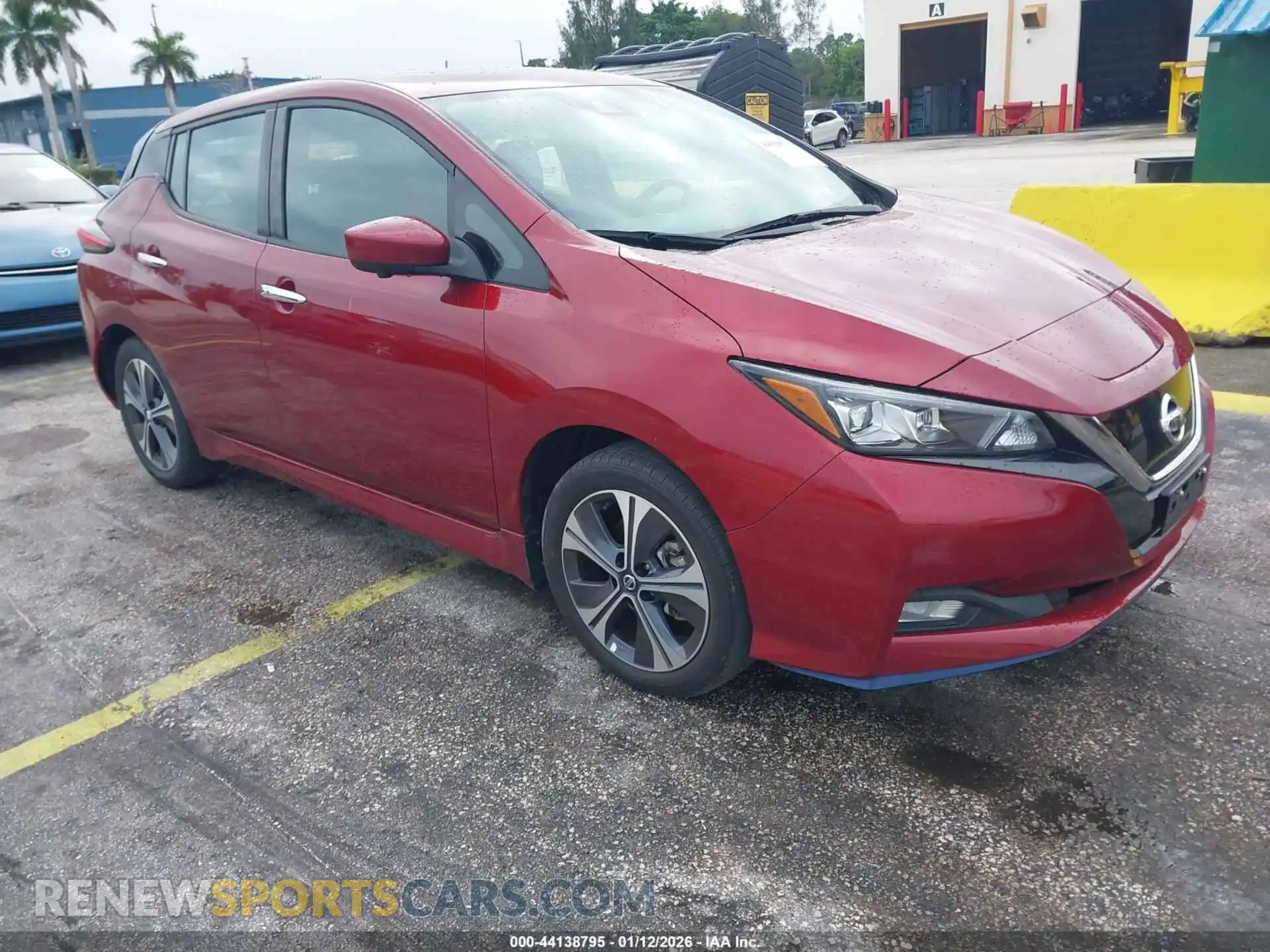 1 Photograph of a damaged car 1N4BZ1CV5MC552518 NISSAN LEAF 2021