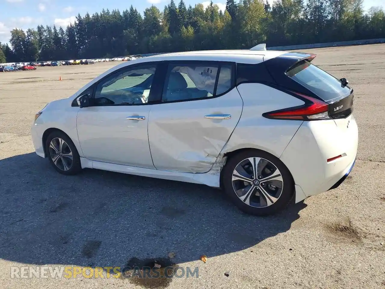2 Photograph of a damaged car 1N4BZ1DV7MC551000 NISSAN LEAF 2021