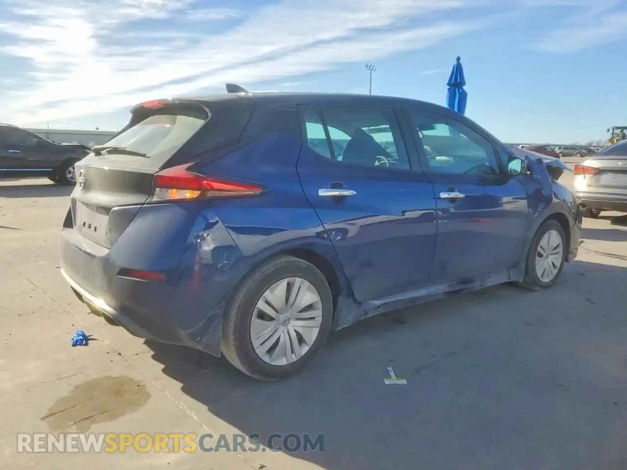 3 Photograph of a damaged car 1N4AZ1BV7PC561593 NISSAN LEAF 2023