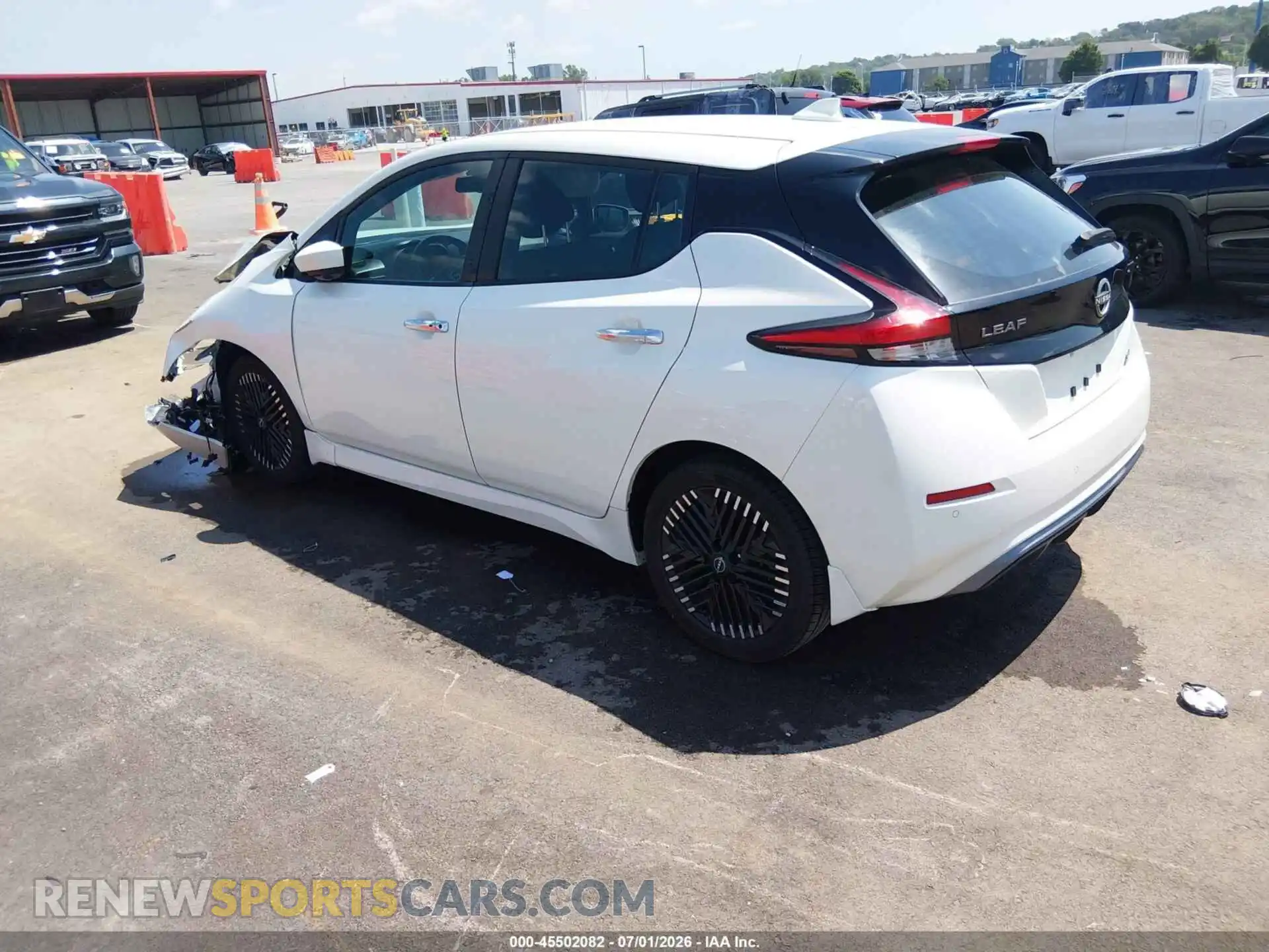 3 Photograph of a damaged car 1N4CZ1CV1PC550872 NISSAN LEAF 2023