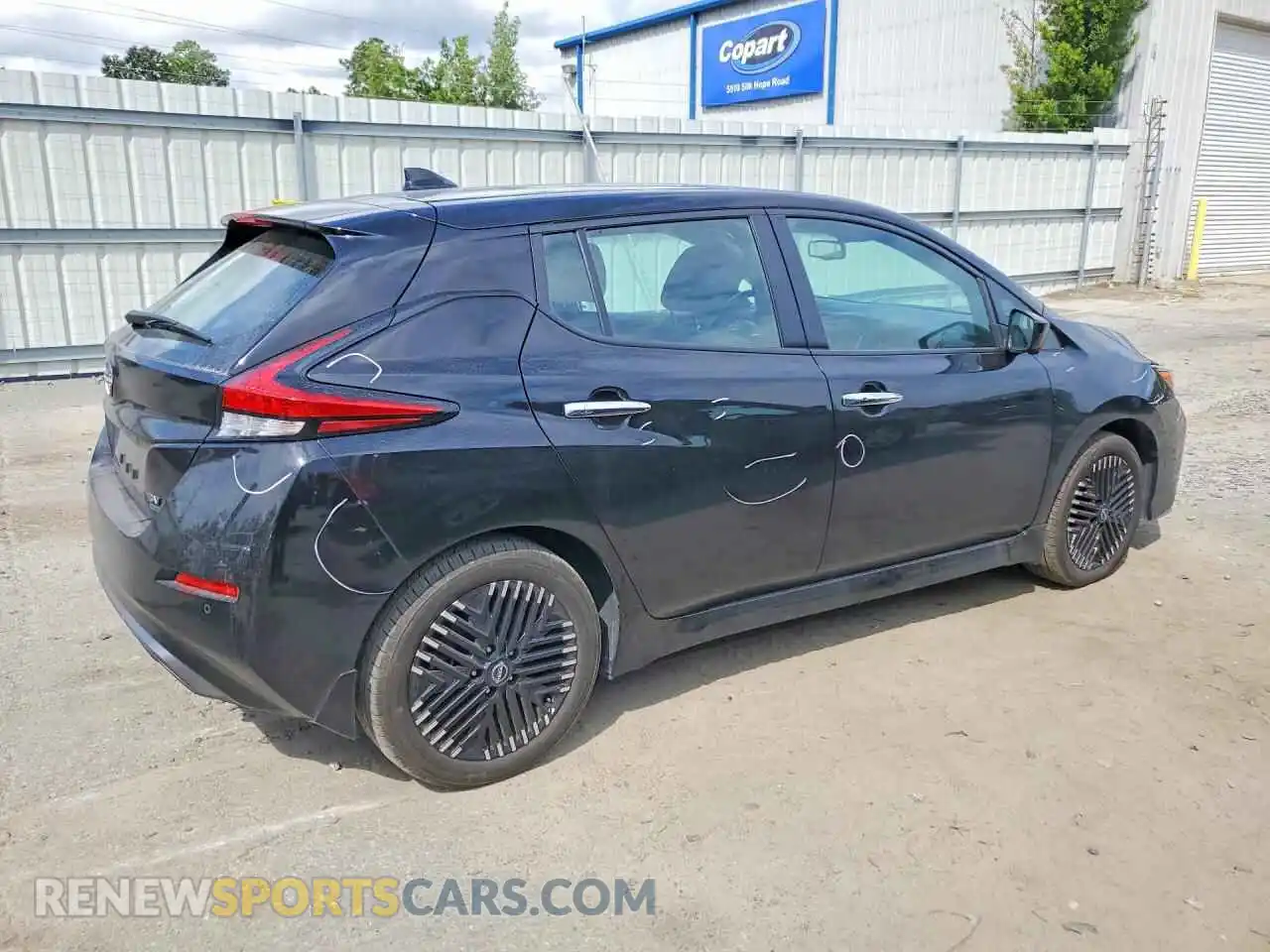 3 fotografías del automóvil dañado 1N4CZ1CV4PC562188 NISSAN LEAF 2023