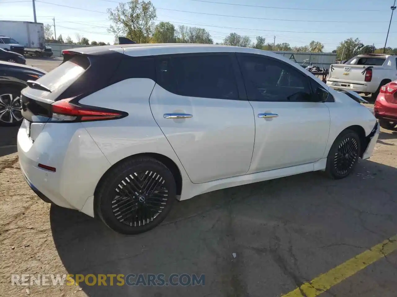 3 Photograph of a damaged car 1N4CZ1CV5PC558053 NISSAN LEAF 2023