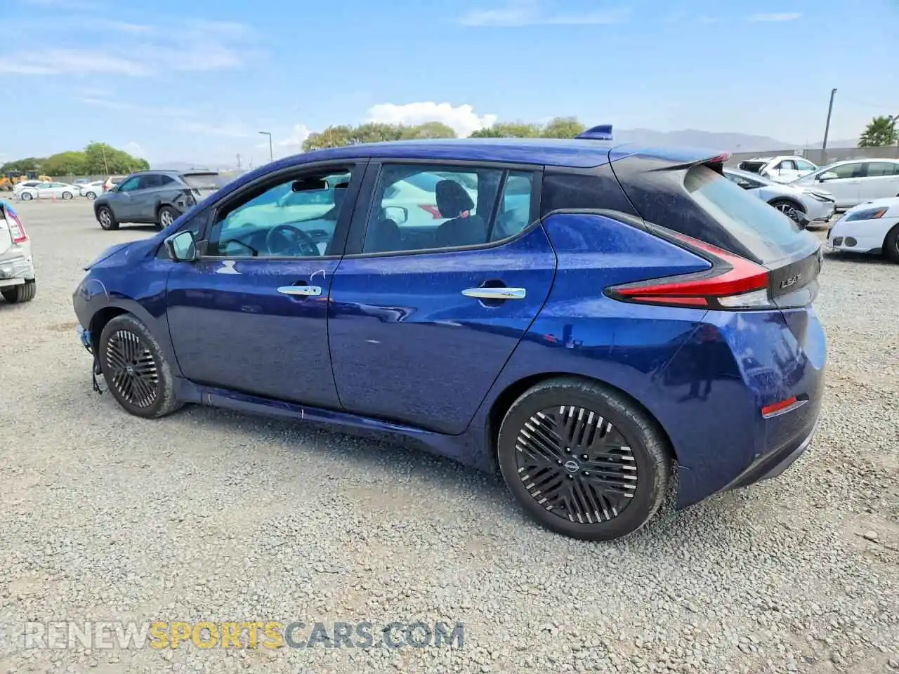 2 fotografías del automóvil dañado 1N4CZ1CVXPC561577 NISSAN LEAF 2023