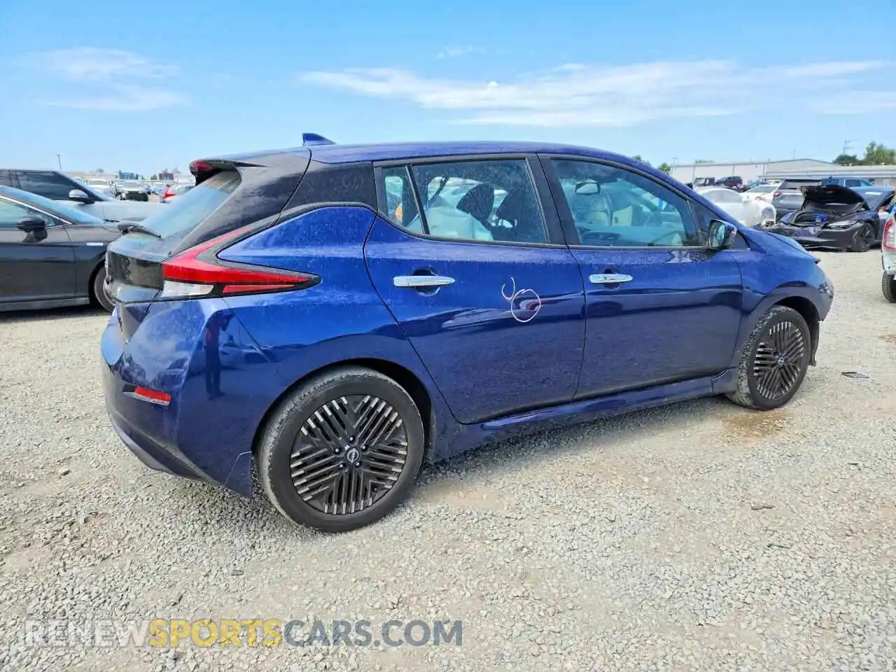 3 fotografías del automóvil dañado 1N4CZ1CVXPC561577 NISSAN LEAF 2023