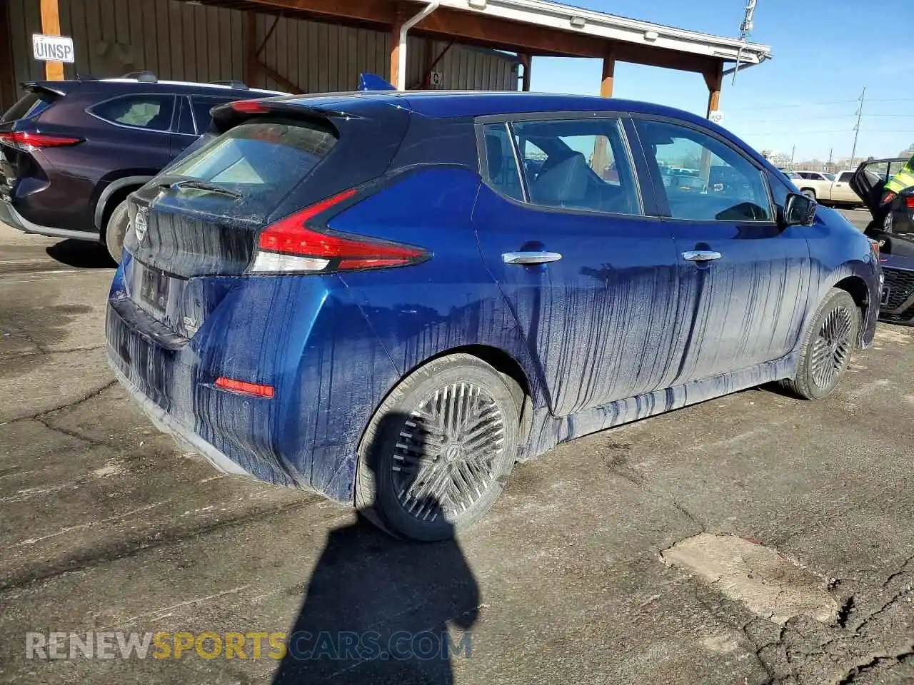 3 Photograph of a damaged car 1N4CZ1CV8RC555666 NISSAN LEAF 2024