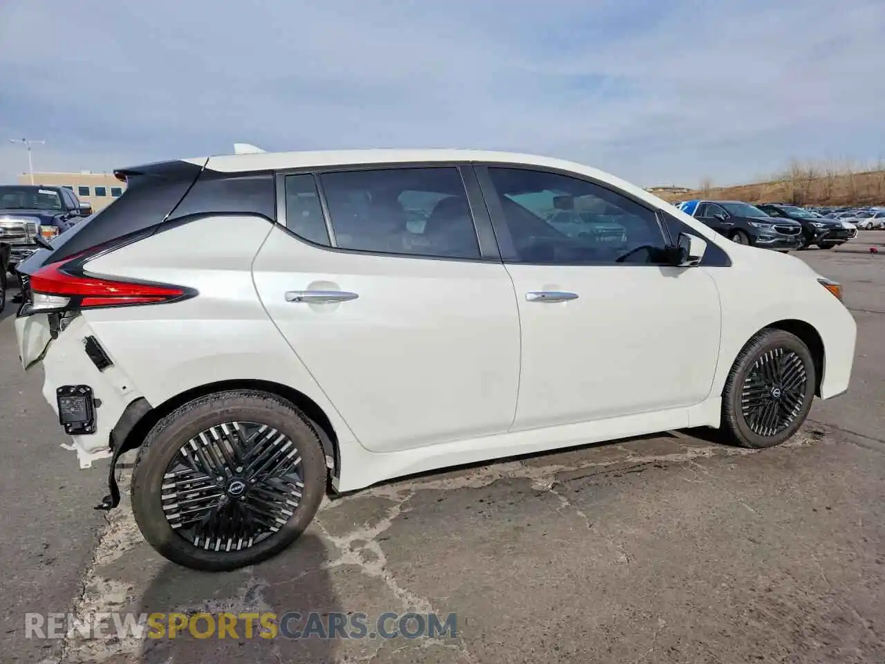 3 Photograph of a damaged car 1N4CZ1CVXRC554826 NISSAN LEAF 2024