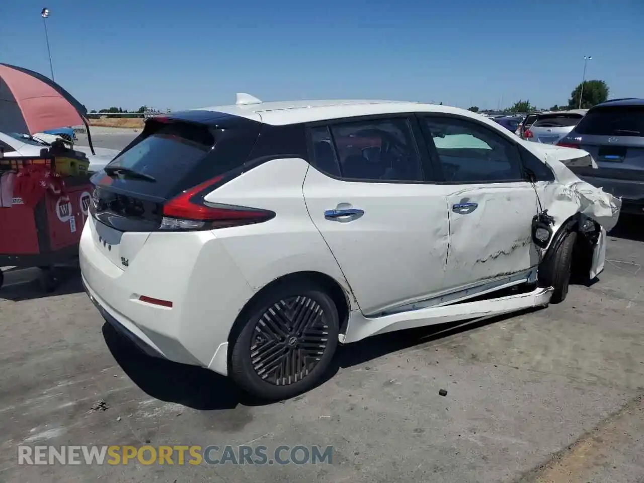 3 Photograph of a damaged car 1N4CZ1CV1SC567390 NISSAN LEAF 2025