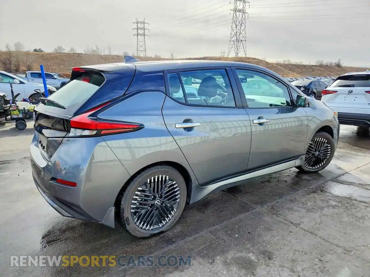3 Photograph of a damaged car 1N4CZ1CV2SC558181 NISSAN LEAF 2025