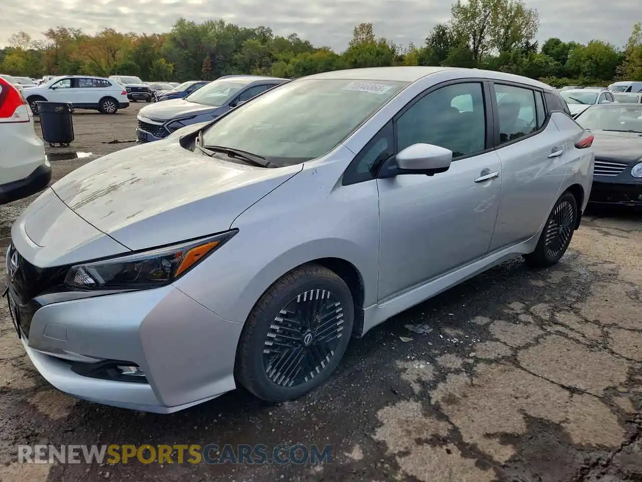 1 Фотография поврежденного автомобиля 1N4CZ1CV8SC550618 NISSAN LEAF 2025