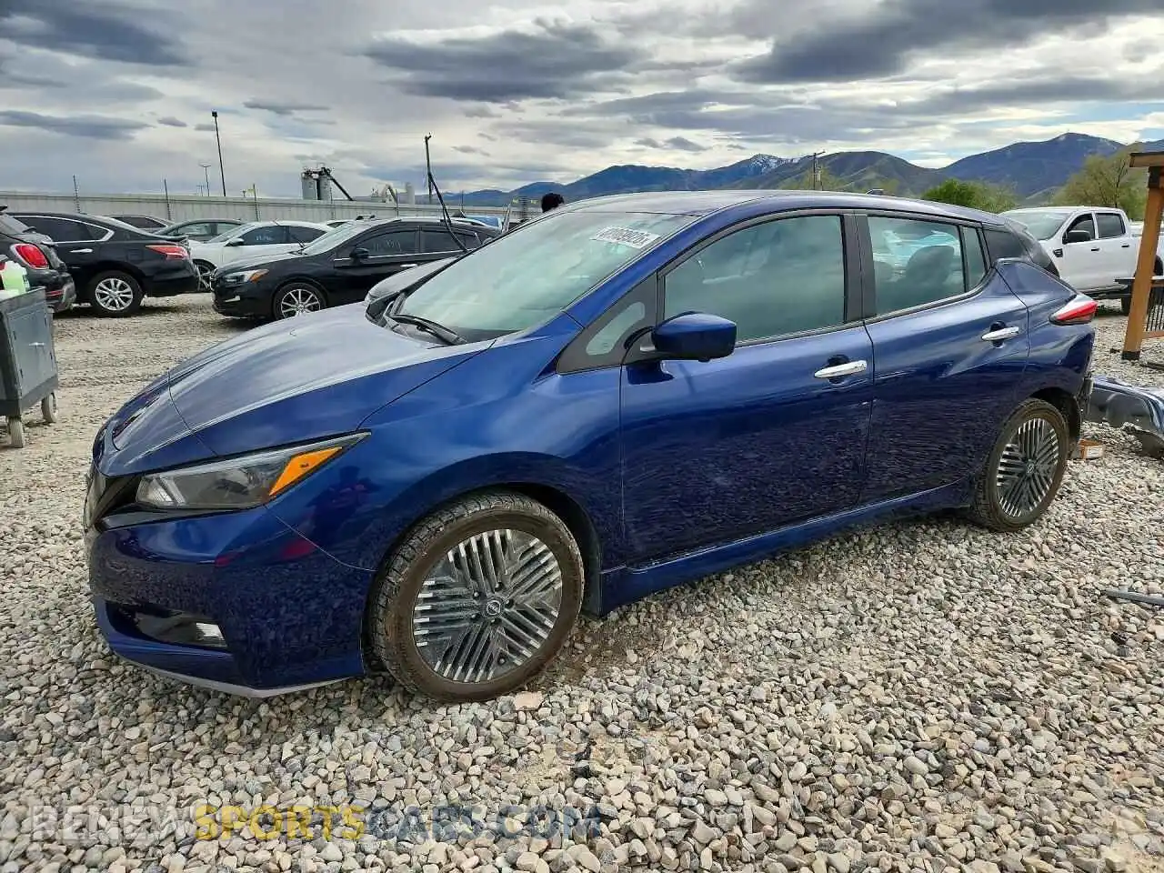 1 Photograph of a damaged car 1N4CZ1CVXSC560406 NISSAN LEAF 2025