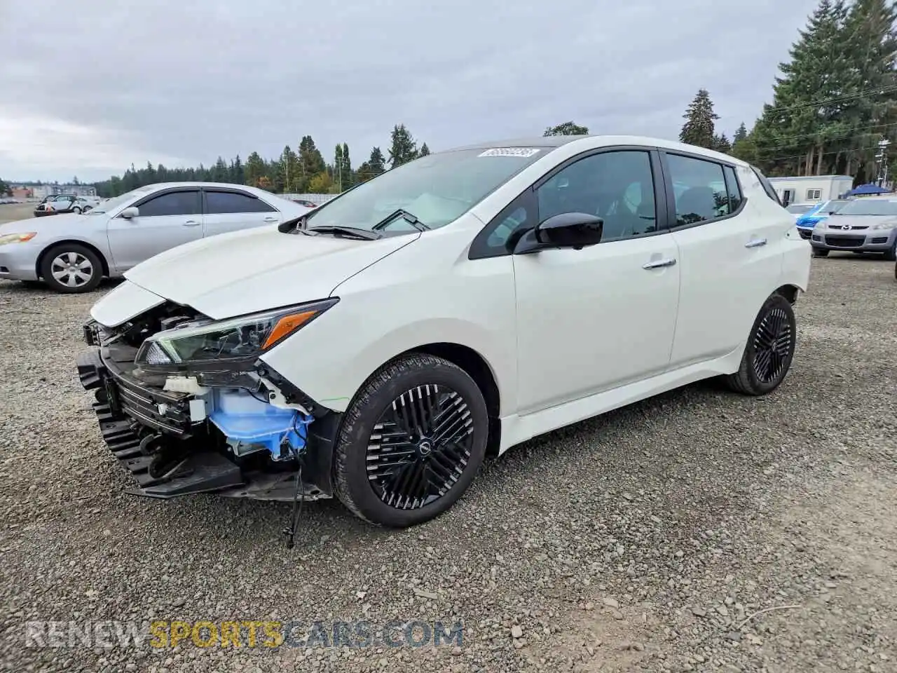 1 Photograph of a damaged car 1N4CZ1CVXSC561362 NISSAN LEAF 2025