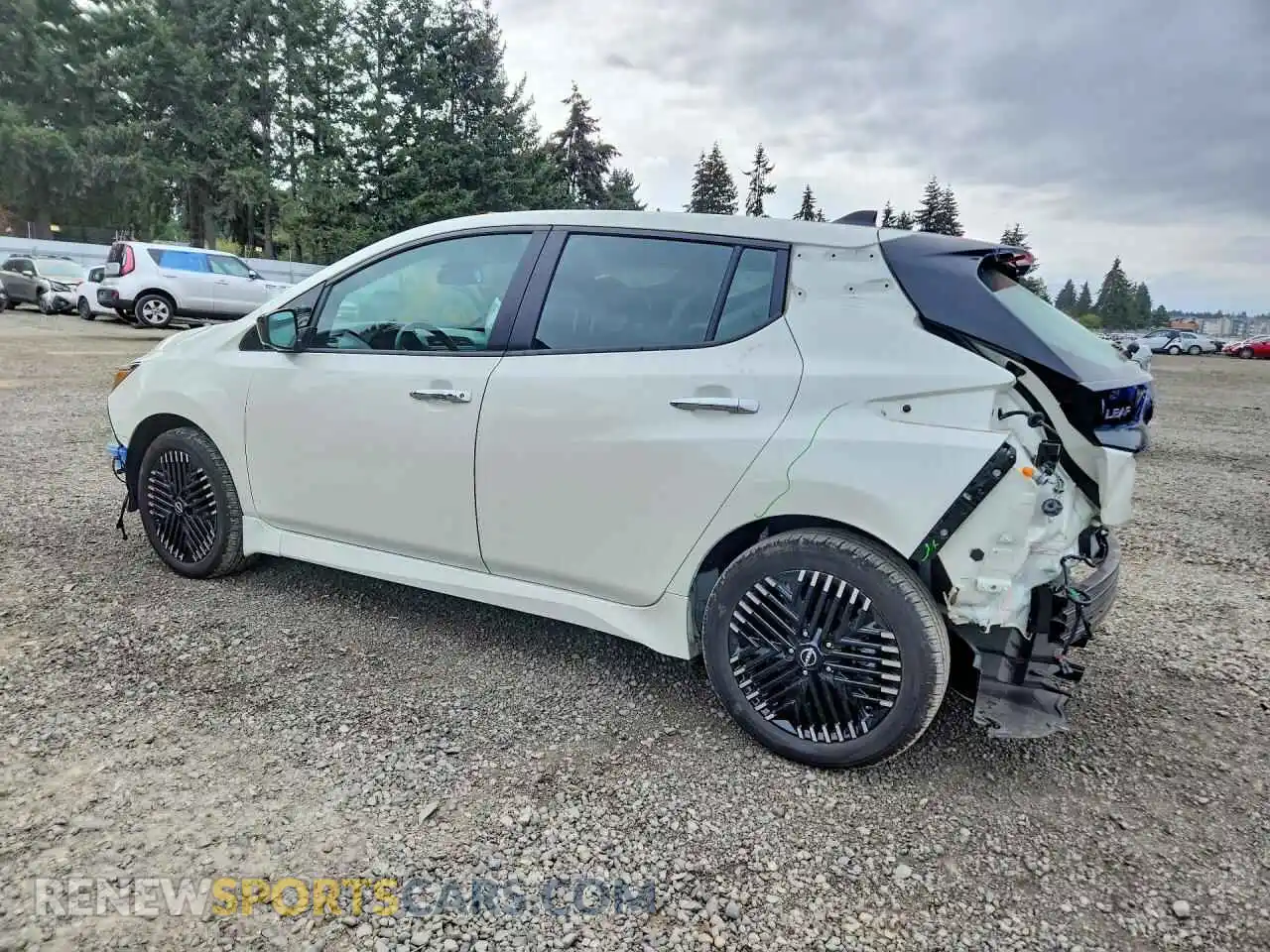 2 Photograph of a damaged car 1N4CZ1CVXSC561362 NISSAN LEAF 2025