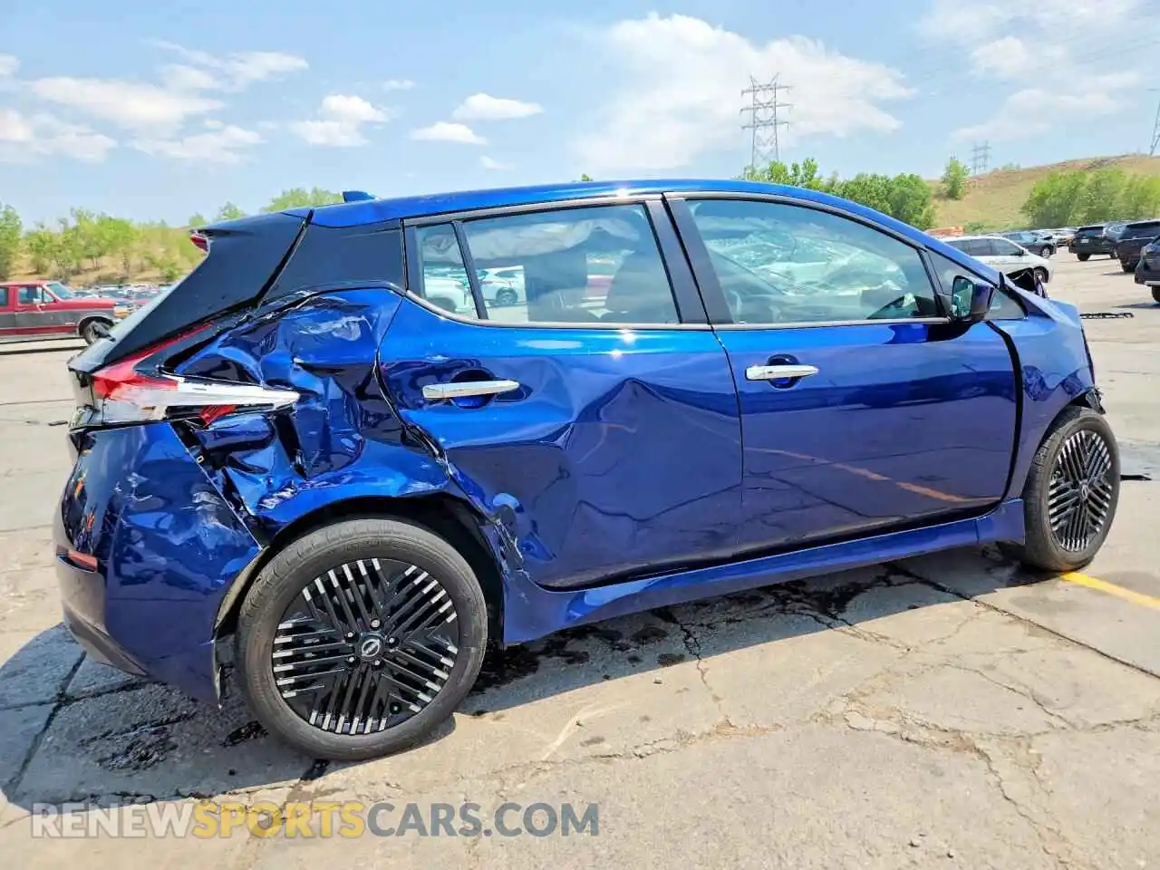 3 Photograph of a damaged car 1N4CZ1CVXSC561846 NISSAN LEAF 2025