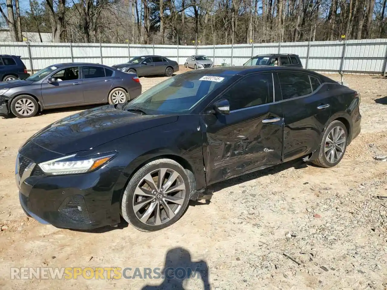 1 Photograph of a damaged car 1N4AA6AV0KC379152 NISSAN MAXIMA 2019