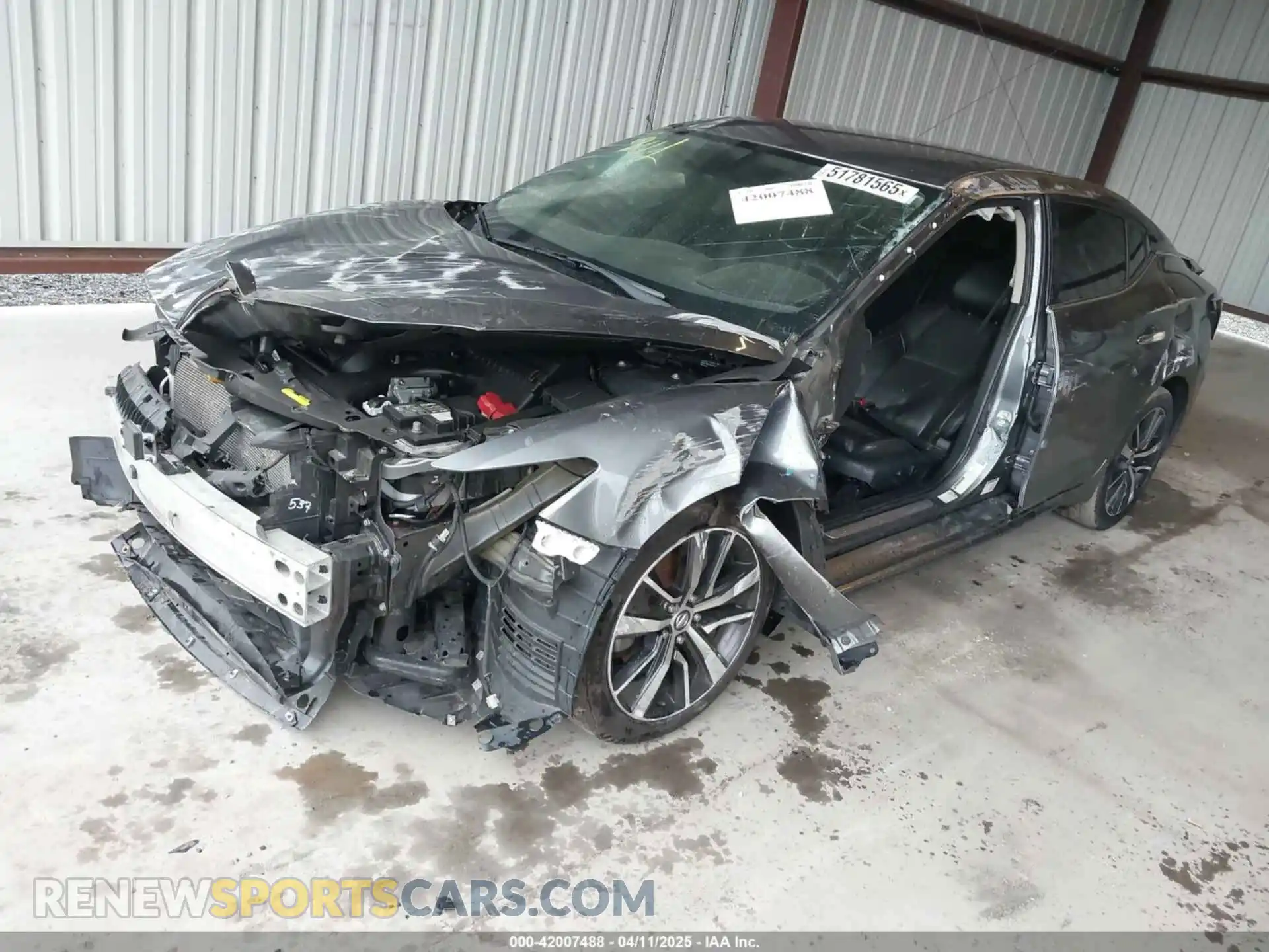 2 Photograph of a damaged car 1N4AA6AV5KC369975 NISSAN MAXIMA 2019