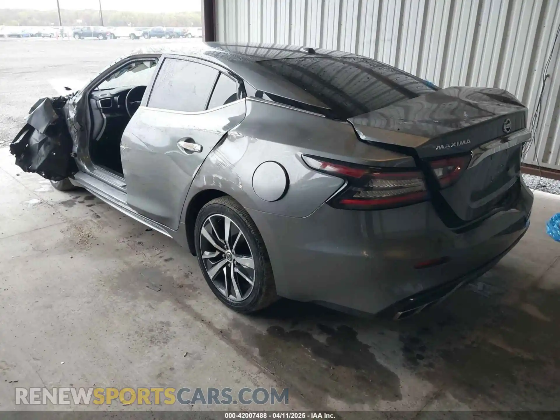 3 Photograph of a damaged car 1N4AA6AV5KC369975 NISSAN MAXIMA 2019