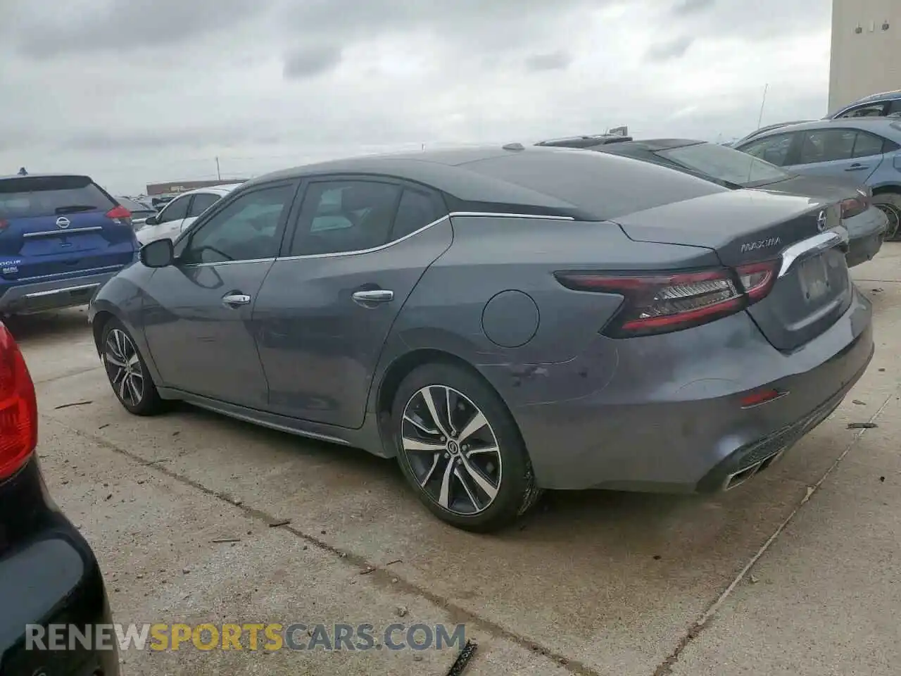 2 Photograph of a damaged car 1N4AA6AV6KC371590 NISSAN MAXIMA 2019