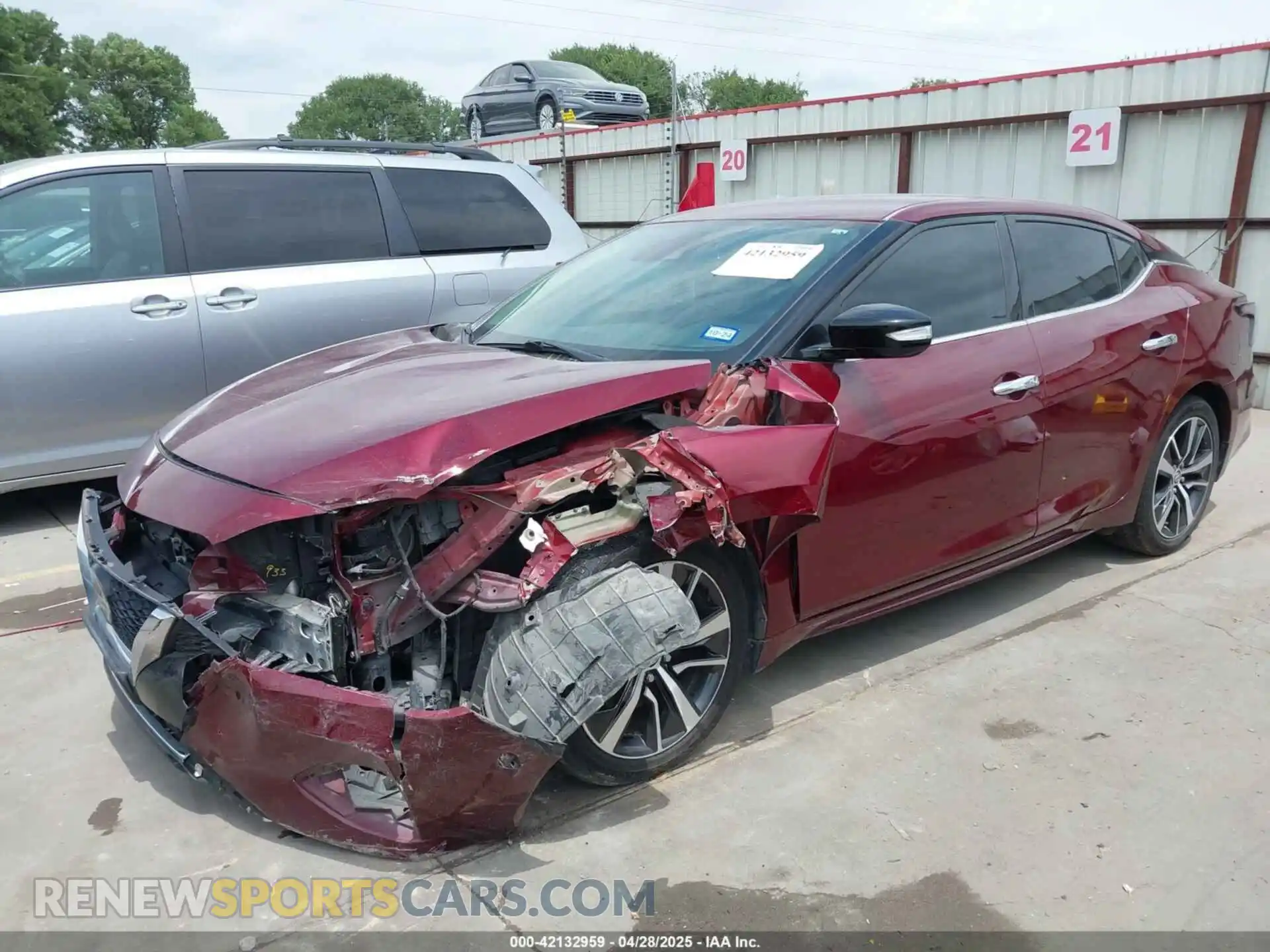 2 Photograph of a damaged car 1N4AA6CV3LC386062 NISSAN MAXIMA 2020
