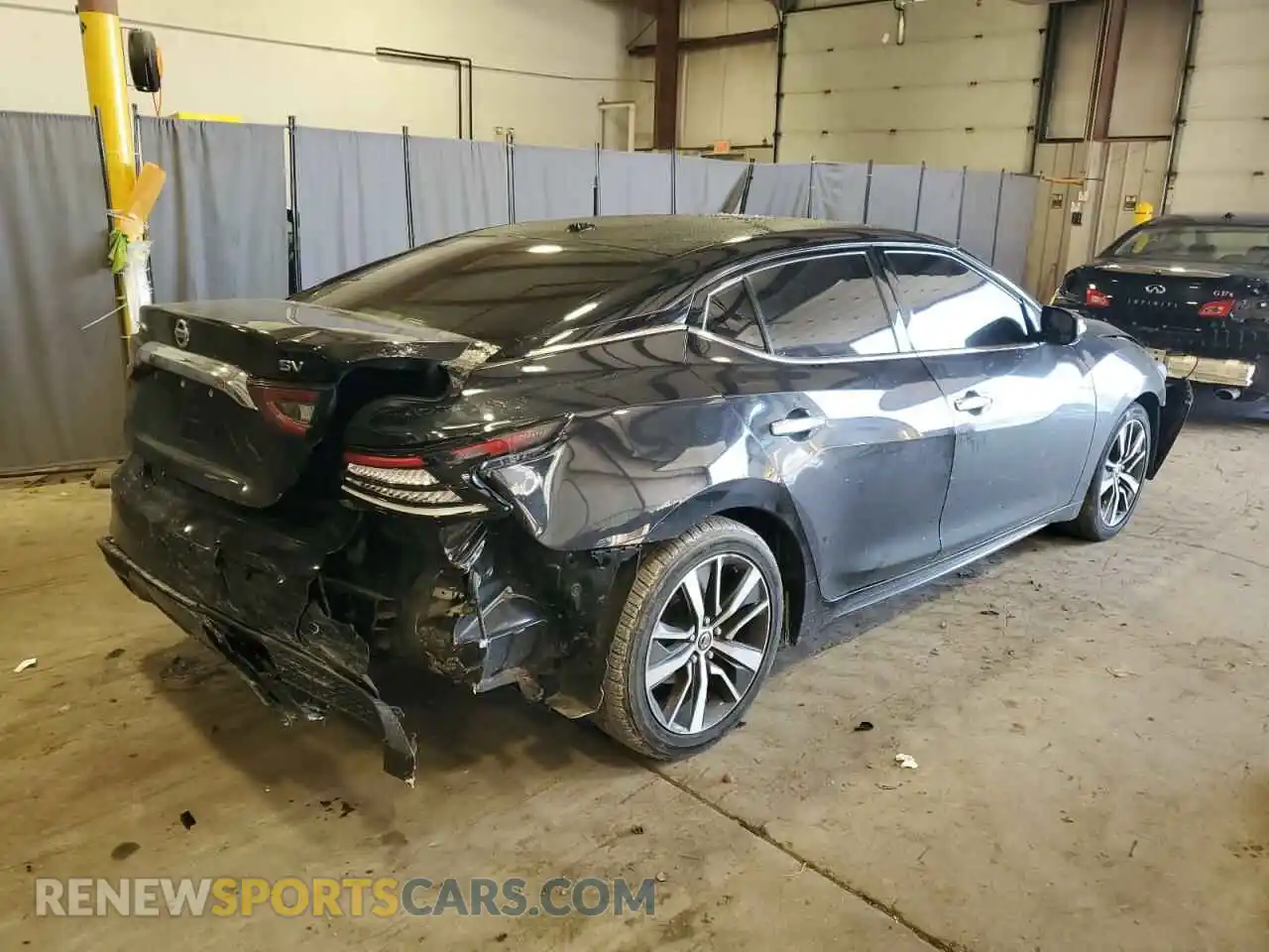 3 Photograph of a damaged car 1N4AA6CV5LC365584 NISSAN MAXIMA 2020