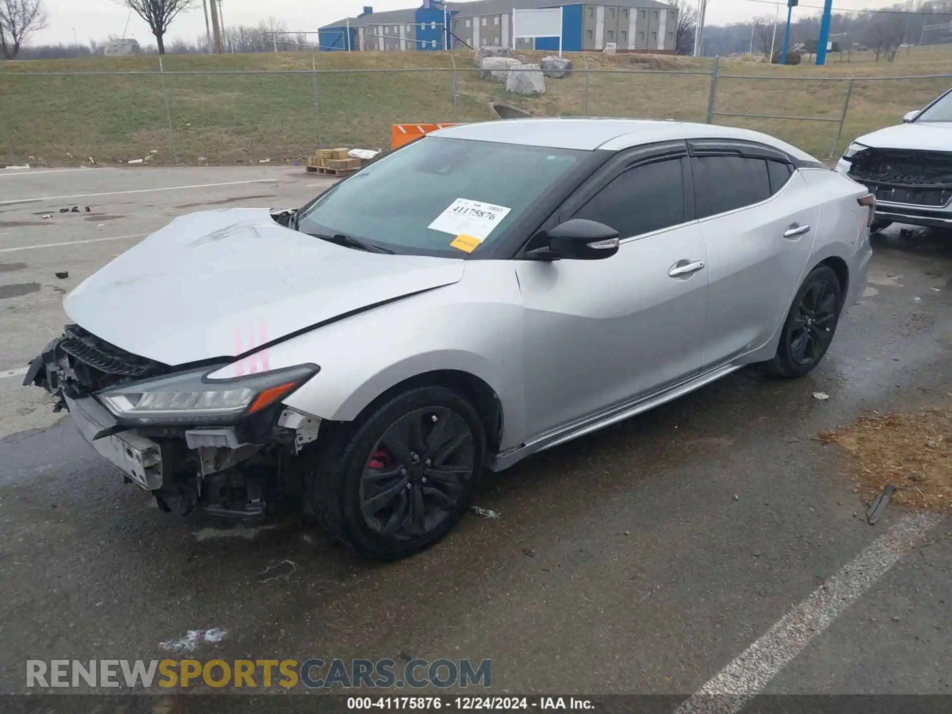 2 Photograph of a damaged car 1N4AA6CV5LC372955 NISSAN MAXIMA 2020