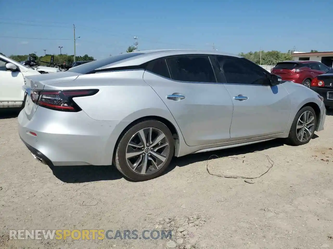 3 Photograph of a damaged car 1N4AA6CV6LC378862 NISSAN MAXIMA 2020