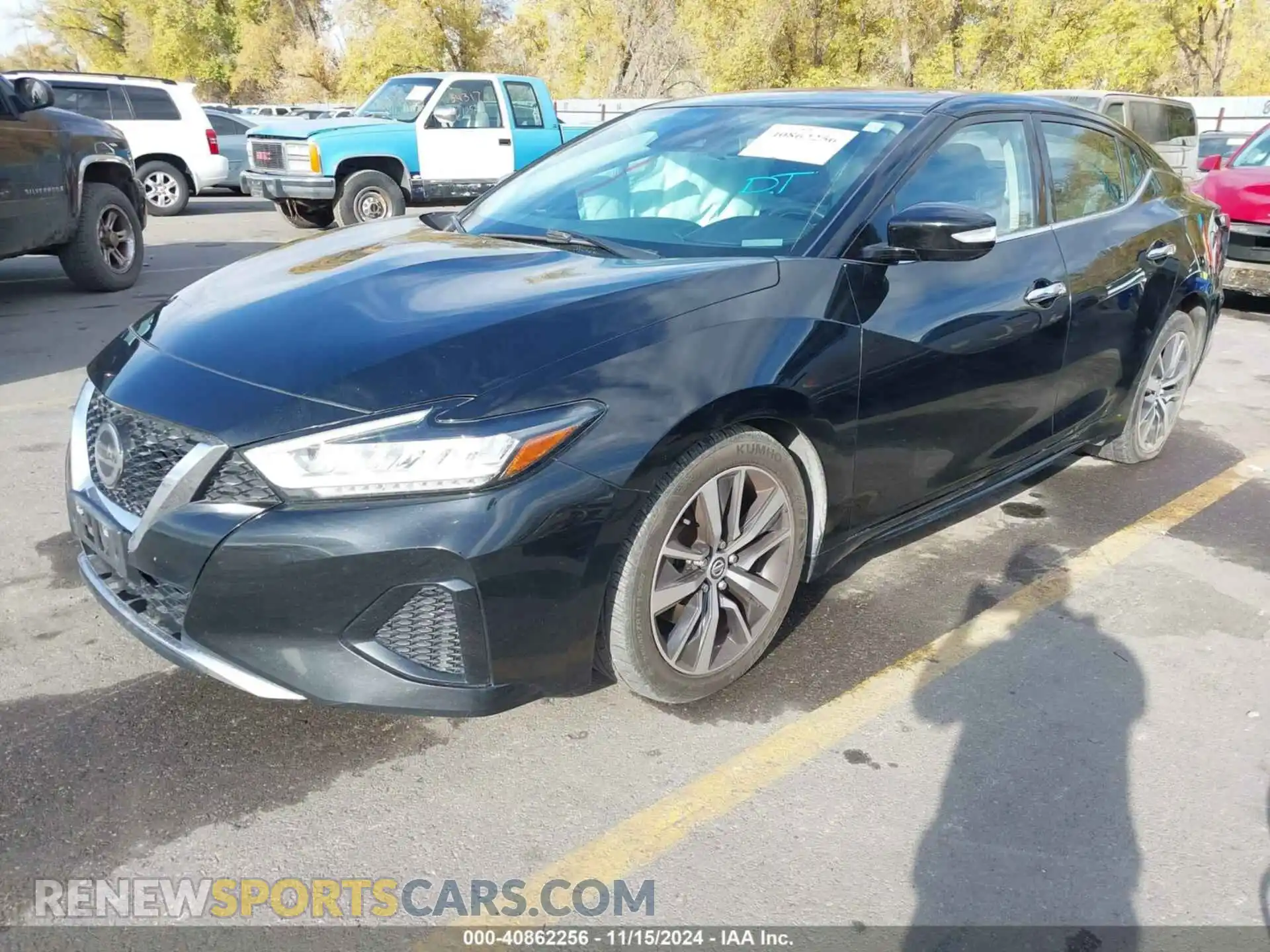 2 Photograph of a damaged car 1N4AA6CV8LC369614 NISSAN MAXIMA 2020