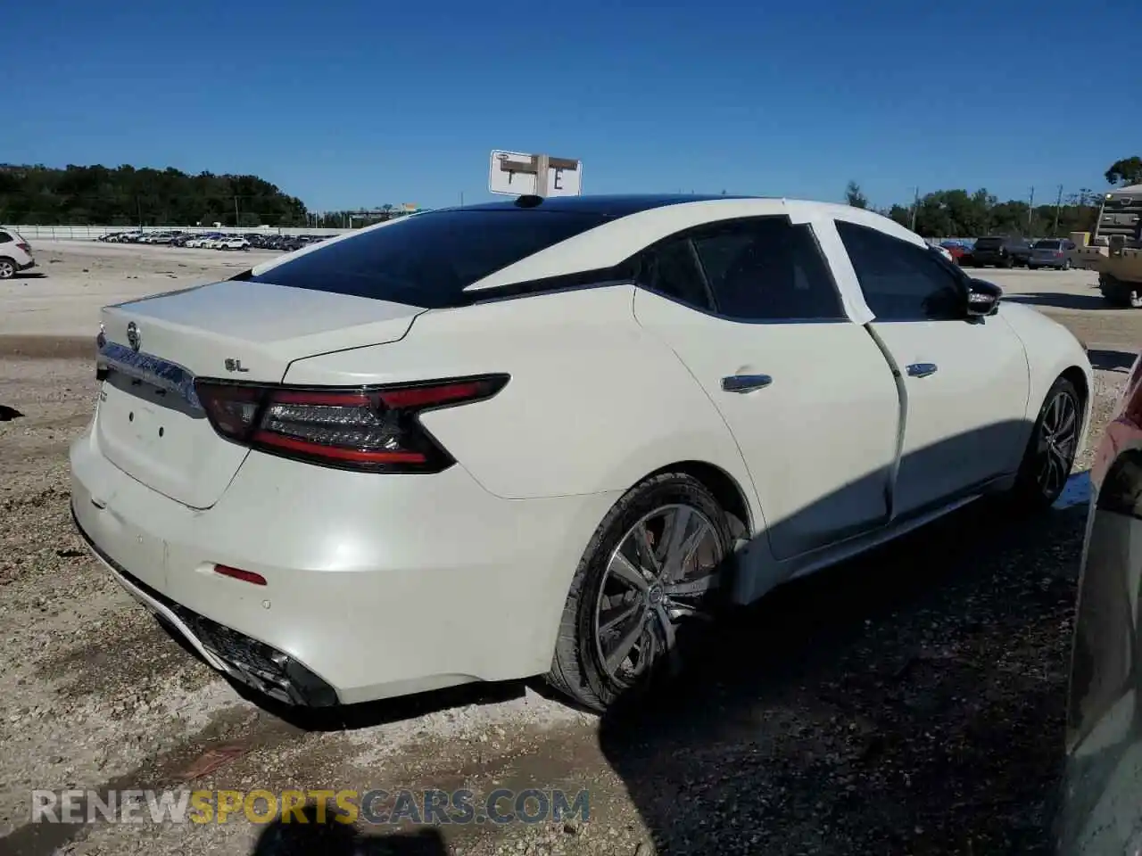 3 Photograph of a damaged car 1N4AA6DV1LC383692 NISSAN MAXIMA 2020