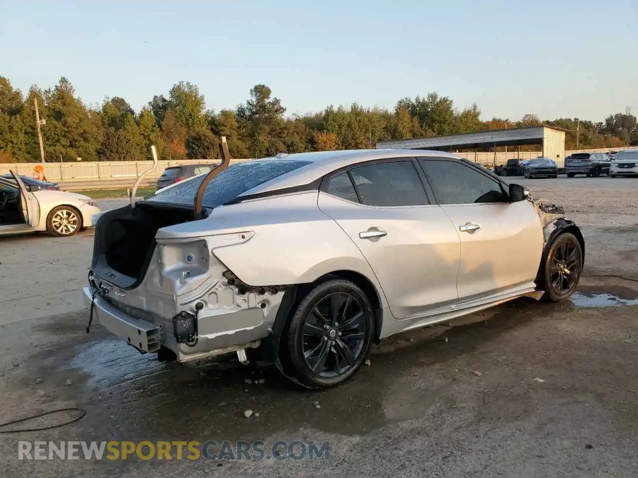 3 Photograph of a damaged car 1N4AA6CV2MC510730 NISSAN MAXIMA 2021