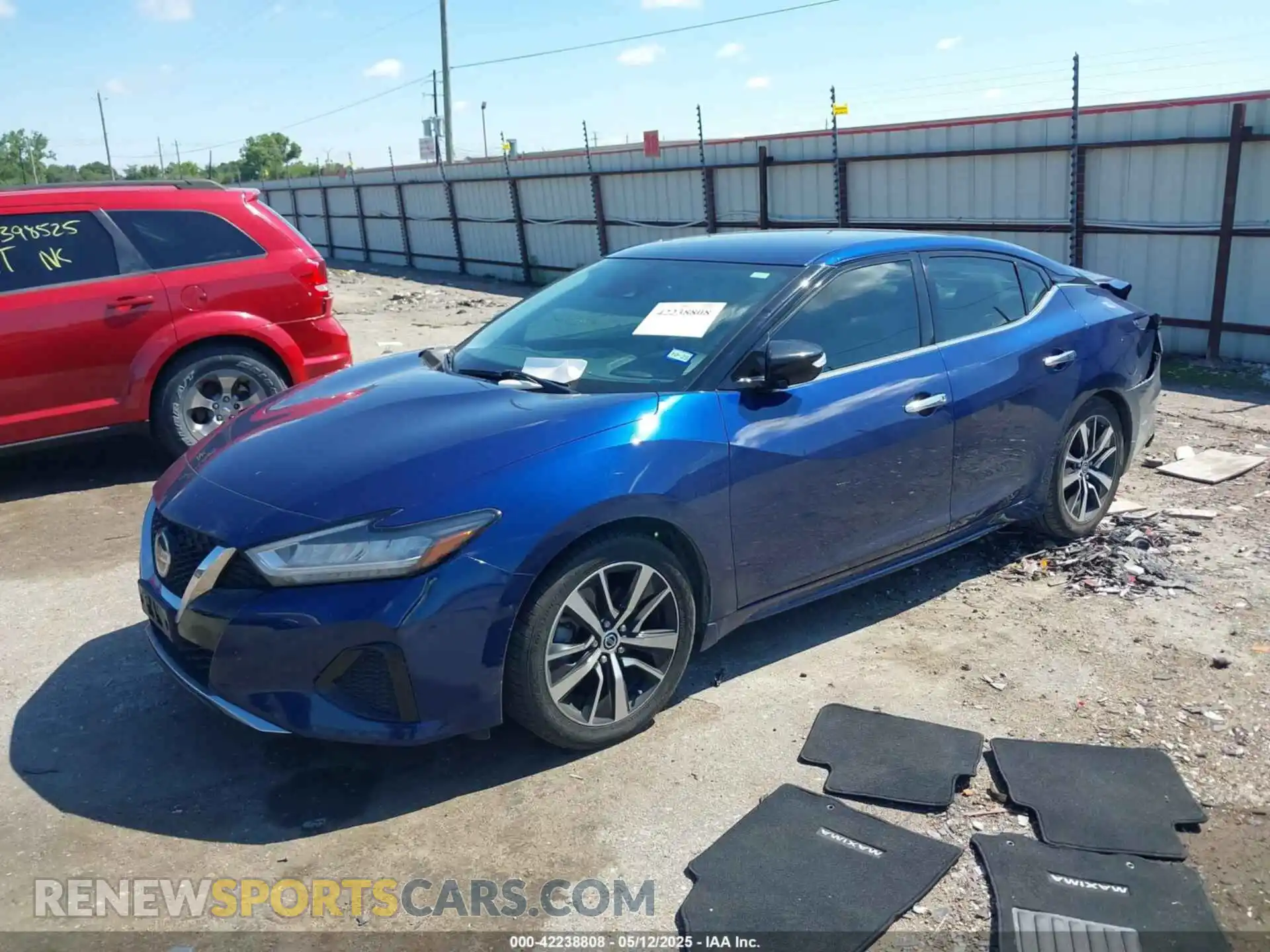 2 Photograph of a damaged car 1N4AA6CV2MC511005 NISSAN MAXIMA 2021