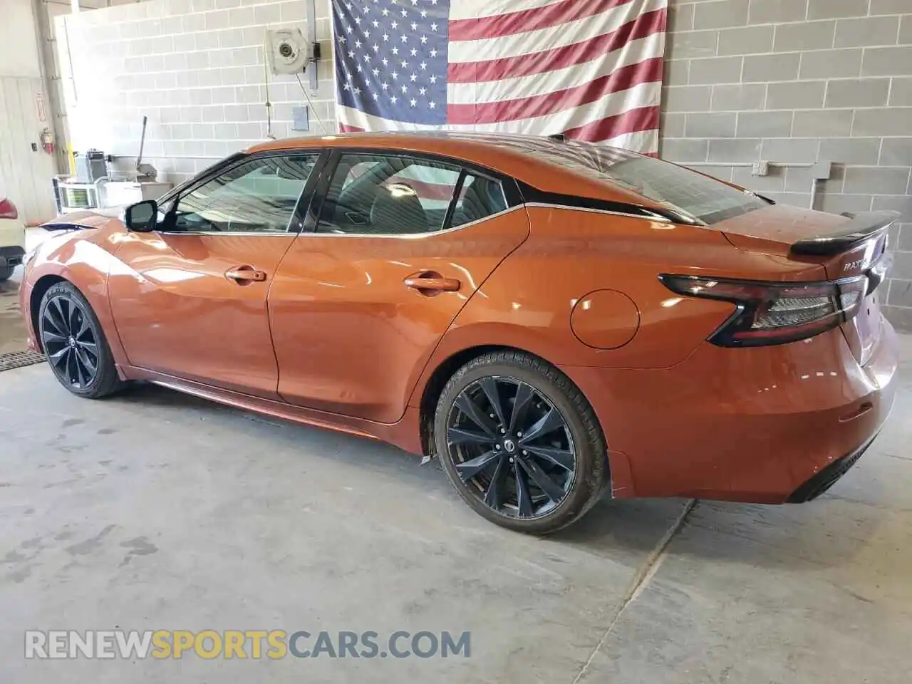 2 fotografías del automóvil dañado 1N4AA6EV1MC502499 NISSAN MAXIMA 2021